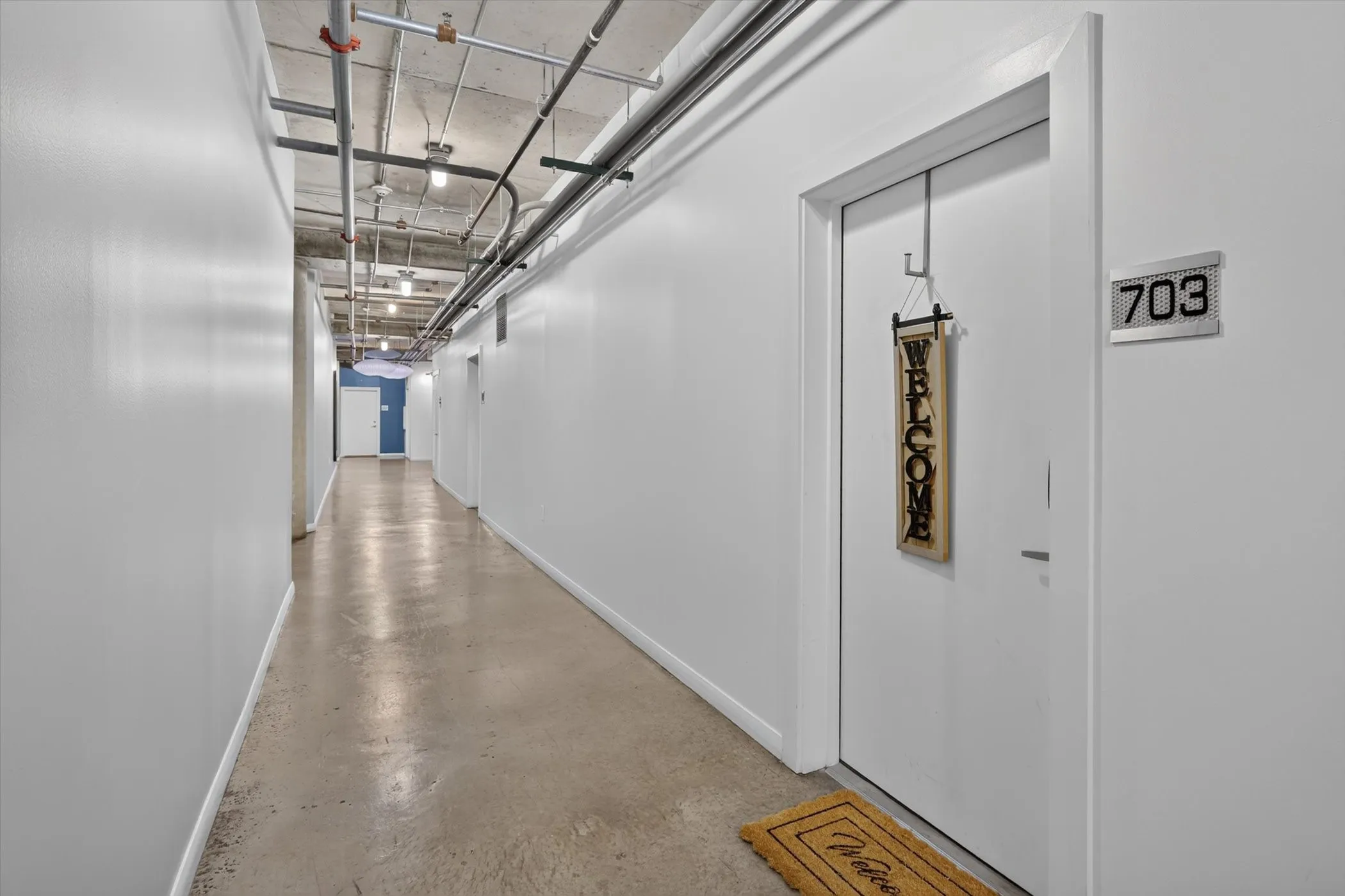 Condominium For Sale in Dallas County , 1001 Belleview Street 703, Dallas, Texas 75215, 2 Bedroom, 2 Bathroom, 2 Garage spaces, 1,127 Sqft, built in 2007, mls#21281991, Real Estate Agent in Dallas, Homes For Sale in Dallas county, Homes For Sale in Dallas, Realtor in Dallas Texas, Real Estate Brokerage Independent Realty Texas, Luminita Cordes Realtor