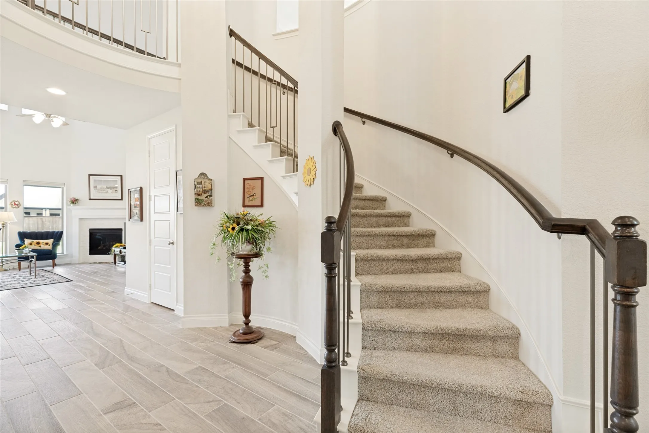 Grand Entrance with Staircase