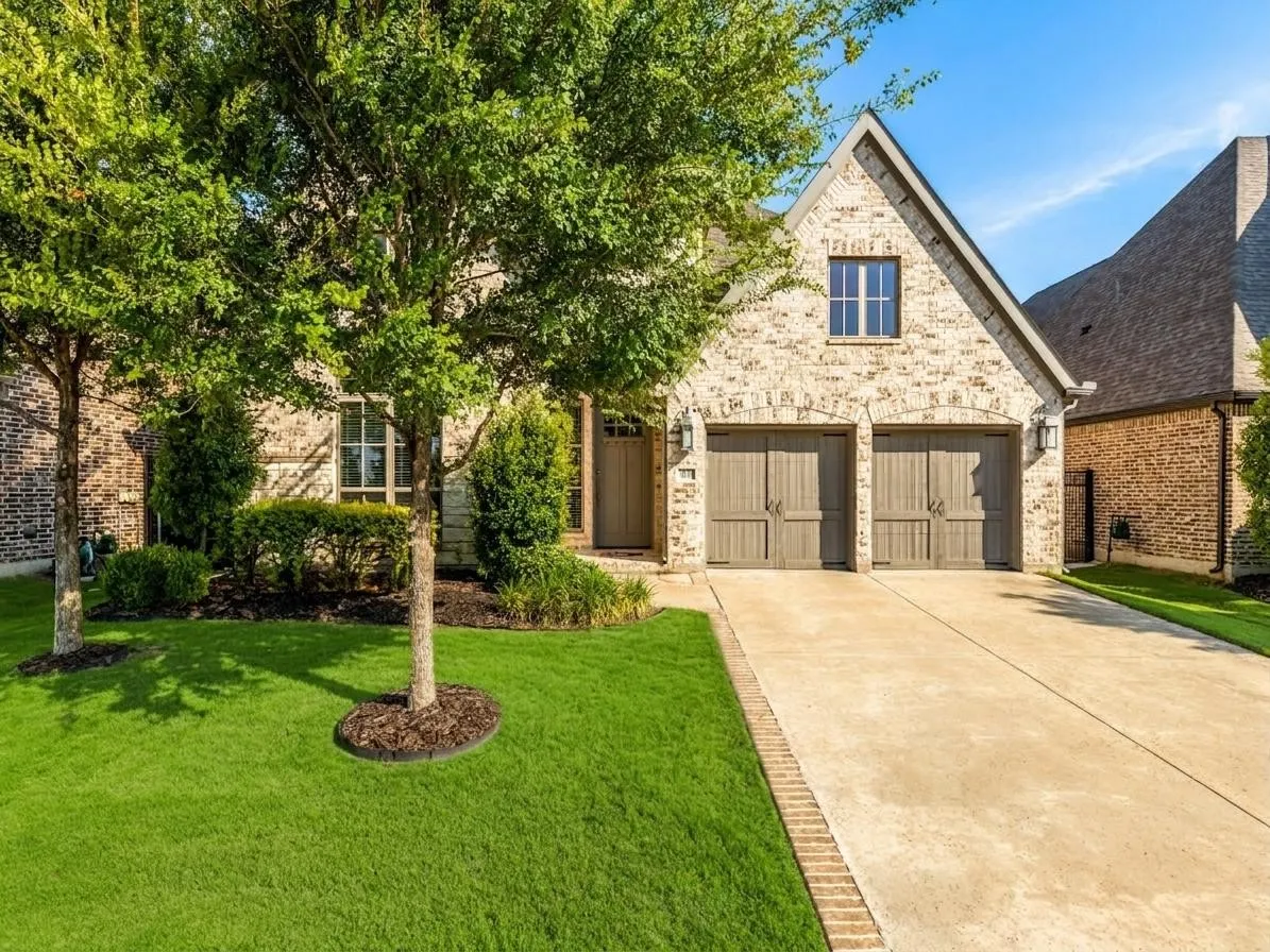 Stunning Home with a 3 Car Tandem Garage