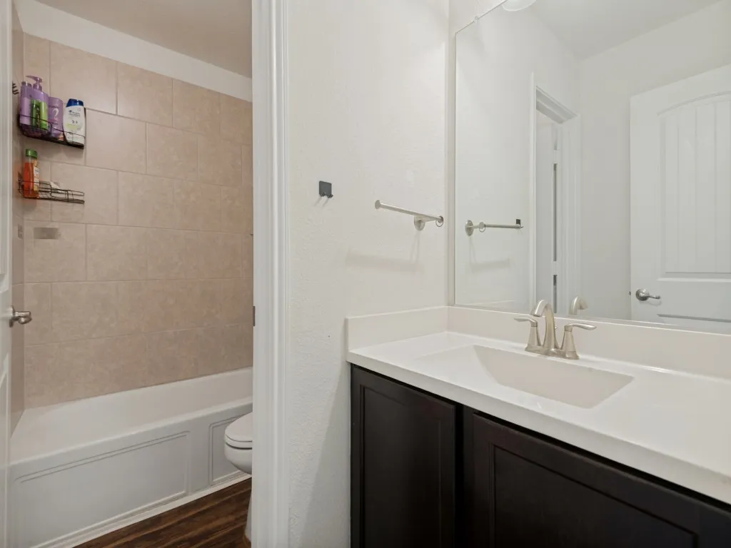 Single Family Residence For Sale in Kaufman County , 2936 Montrose Trail, Forney, Texas 75126, 4 Bedroom, 3 Bathroom, 2 Garage spaces, 2,275 Sqft, built in 2019, mls#21273609, Real Estate Agent in Forney, Homes For Sale in Kaufman county, Homes For Sale in Forney, Realtor in Forney Texas, Real Estate Brokerage Independent Realty Texas, Luminita Cordes Realtor