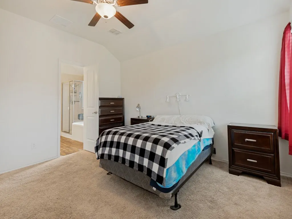 Single Family Residence For Sale in Kaufman County , 2936 Montrose Trail, Forney, Texas 75126, 4 Bedroom, 3 Bathroom, 2 Garage spaces, 2,275 Sqft, built in 2019, mls#21273609, Real Estate Agent in Forney, Homes For Sale in Kaufman county, Homes For Sale in Forney, Realtor in Forney Texas, Real Estate Brokerage Independent Realty Texas, Luminita Cordes Realtor