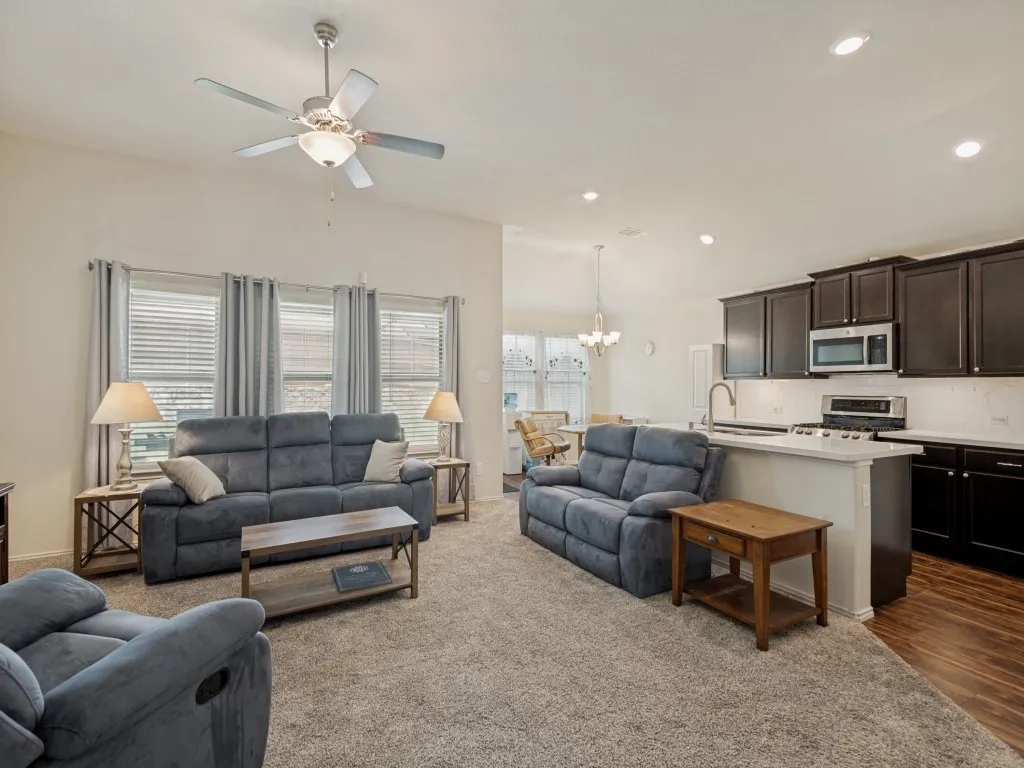 Single Family Residence For Sale in Kaufman County , 2936 Montrose Trail, Forney, Texas 75126, 4 Bedroom, 3 Bathroom, 2 Garage spaces, 2,275 Sqft, built in 2019, mls#21273609, Real Estate Agent in Forney, Homes For Sale in Kaufman county, Homes For Sale in Forney, Realtor in Forney Texas, Real Estate Brokerage Independent Realty Texas, Luminita Cordes Realtor