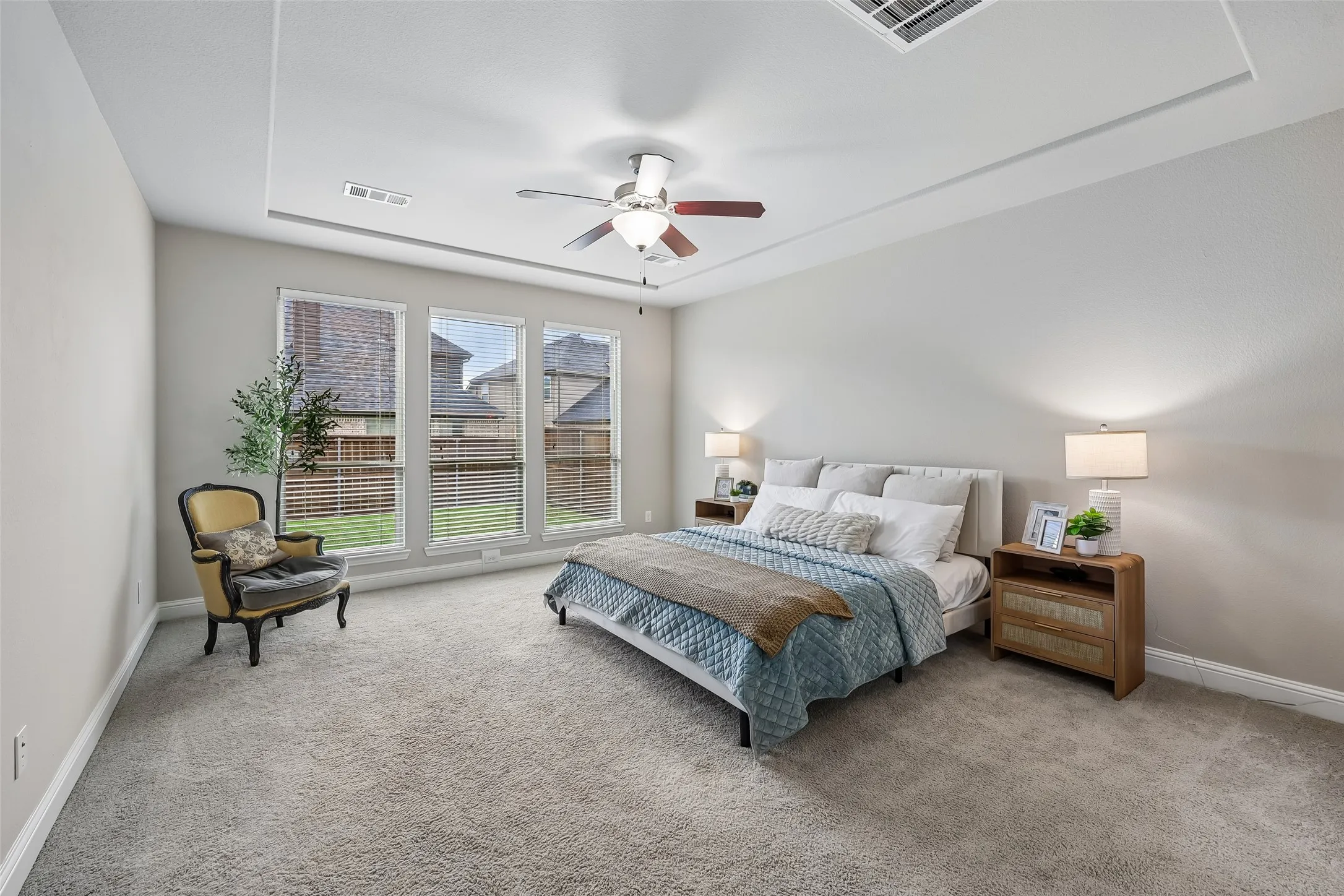 Single Family Residence For Sale in Denton County , 15604 Governors Island Way, Prosper, Texas 75078, 4 Bedroom, 4 Bathroom, 2 Garage spaces, 3,505 Sqft, built in 2016, mls#21280813, Real Estate Agent in Prosper, Homes For Sale in Denton county, Homes For Sale in Prosper, Realtor in Prosper Texas, Real Estate Brokerage Independent Realty Texas, Luminita Cordes Realtor