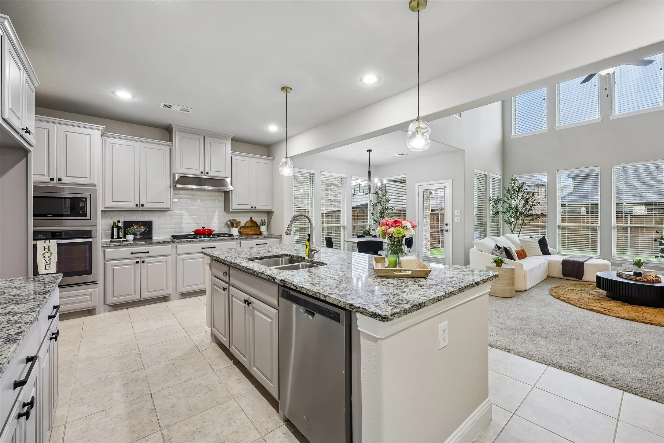Single Family Residence For Sale in Denton County , 15604 Governors Island Way, Prosper, Texas 75078, 4 Bedroom, 4 Bathroom, 2 Garage spaces, 3,505 Sqft, built in 2016, mls#21280813, Real Estate Agent in Prosper, Homes For Sale in Denton county, Homes For Sale in Prosper, Realtor in Prosper Texas, Real Estate Brokerage Independent Realty Texas, Luminita Cordes Realtor