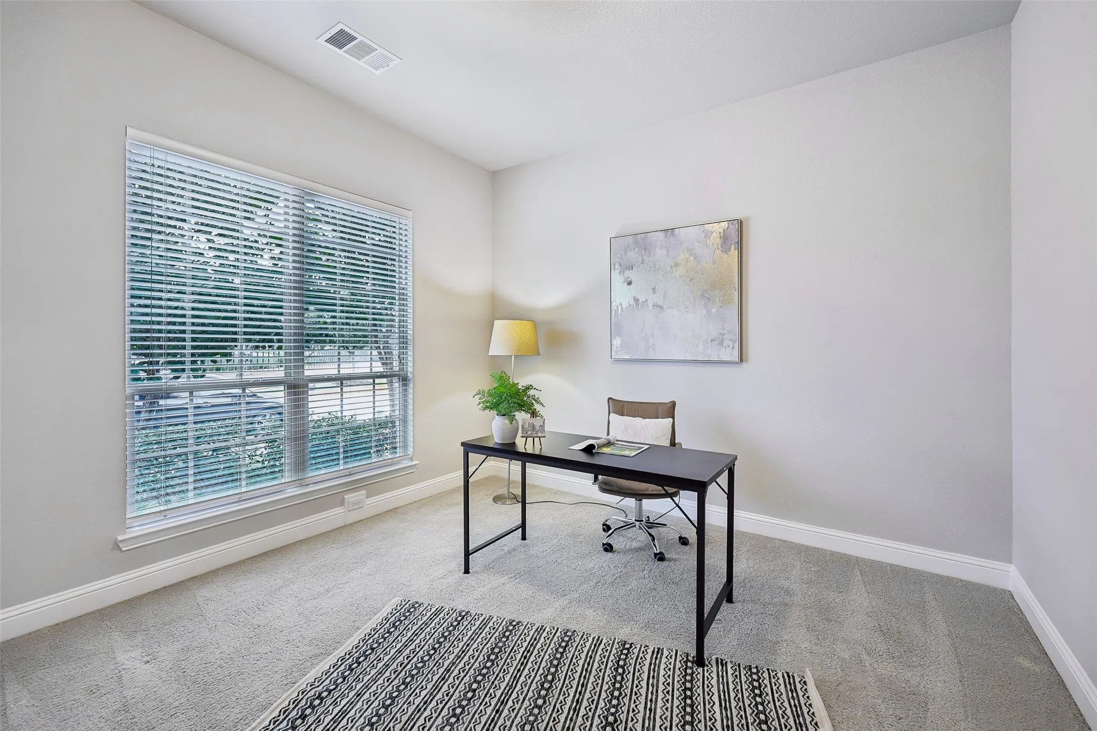 Single Family Residence For Sale in Denton County , 15604 Governors Island Way, Prosper, Texas 75078, 4 Bedroom, 4 Bathroom, 2 Garage spaces, 3,505 Sqft, built in 2016, mls#21280813, Real Estate Agent in Prosper, Homes For Sale in Denton county, Homes For Sale in Prosper, Realtor in Prosper Texas, Real Estate Brokerage Independent Realty Texas, Luminita Cordes Realtor