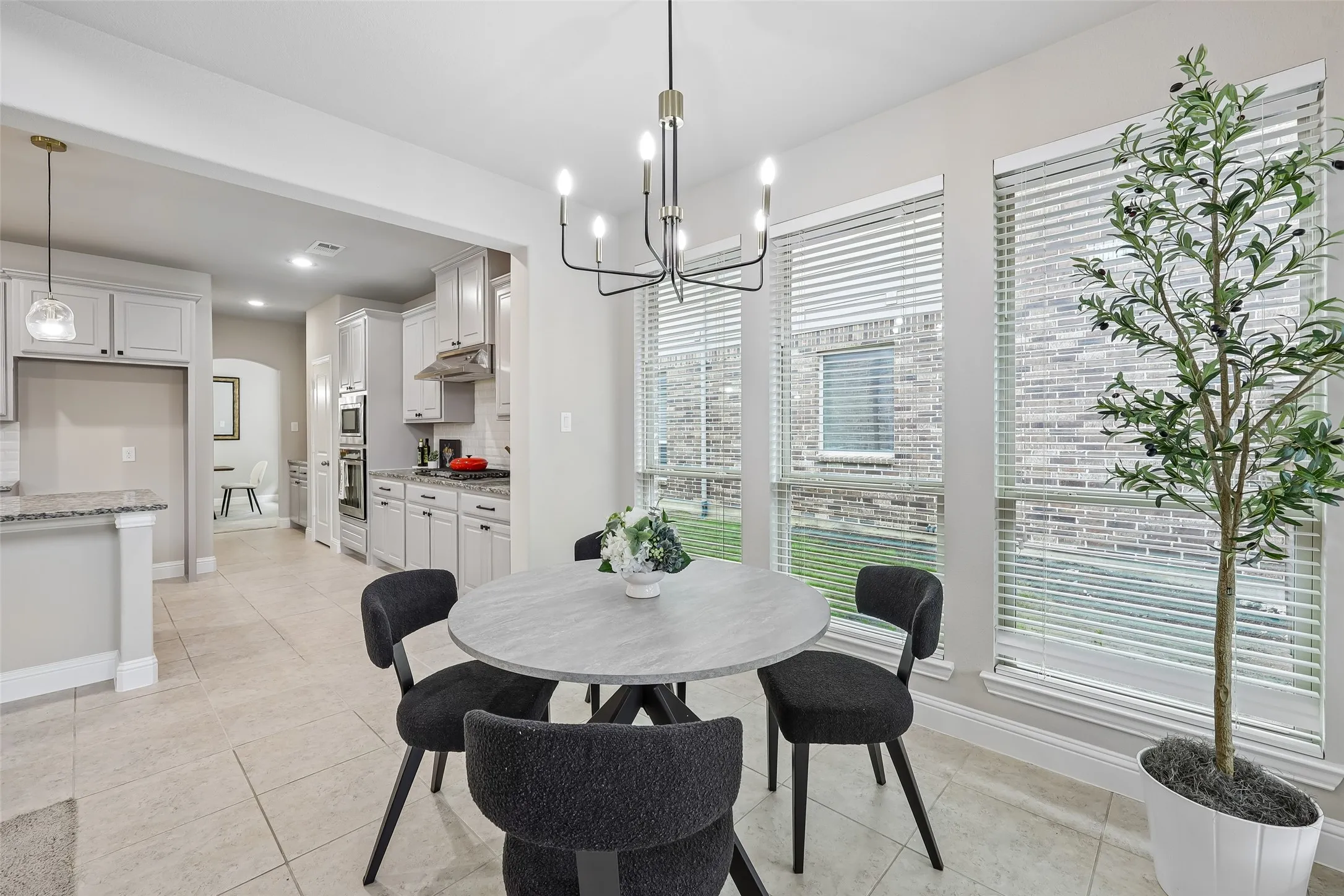Single Family Residence For Sale in Denton County , 15604 Governors Island Way, Prosper, Texas 75078, 4 Bedroom, 4 Bathroom, 2 Garage spaces, 3,505 Sqft, built in 2016, mls#21280813, Real Estate Agent in Prosper, Homes For Sale in Denton county, Homes For Sale in Prosper, Realtor in Prosper Texas, Real Estate Brokerage Independent Realty Texas, Luminita Cordes Realtor