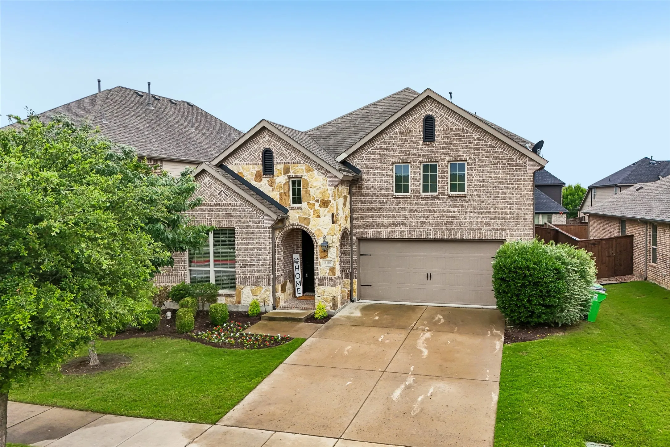 Single Family Residence For Sale in Denton County , 15604 Governors Island Way, Prosper, Texas 75078, 4 Bedroom, 4 Bathroom, 2 Garage spaces, 3,505 Sqft, built in 2016, mls#21280813, Real Estate Agent in Prosper, Homes For Sale in Denton county, Homes For Sale in Prosper, Realtor in Prosper Texas, Real Estate Brokerage Independent Realty Texas, Luminita Cordes Realtor