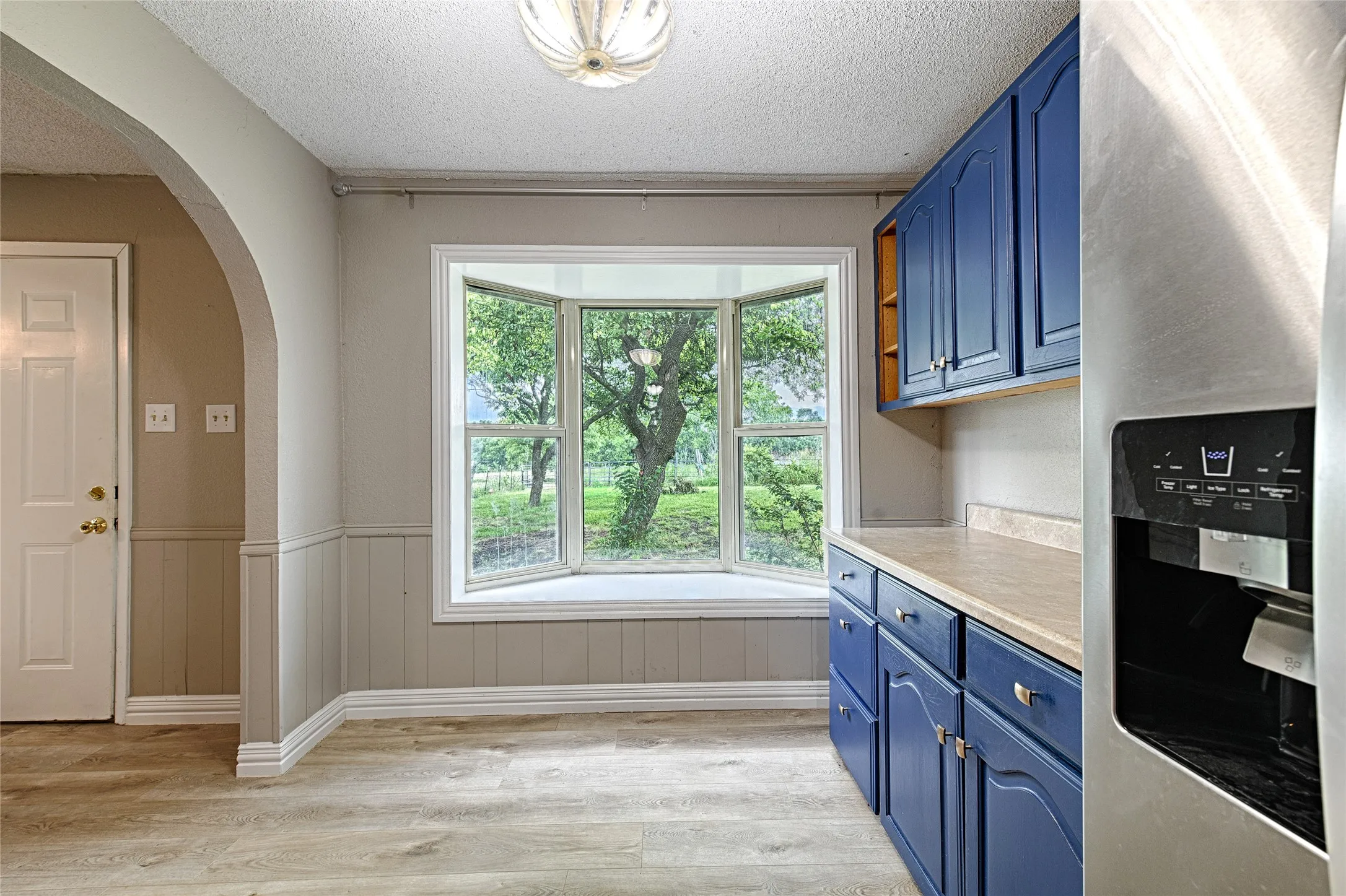 Single Family Residence For Sale in Collin County , 19455 County Road 541, Nevada, Texas 75173, 5 Bedroom, 3 Bathroom, 2 Garage spaces, 3,038 Sqft, built in 1984, mls#21280433, Real Estate Agent in Nevada, Homes For Sale in Collin county, Homes For Sale in Nevada, Realtor in Nevada Texas, Real Estate Brokerage Independent Realty Texas, Luminita Cordes Realtor