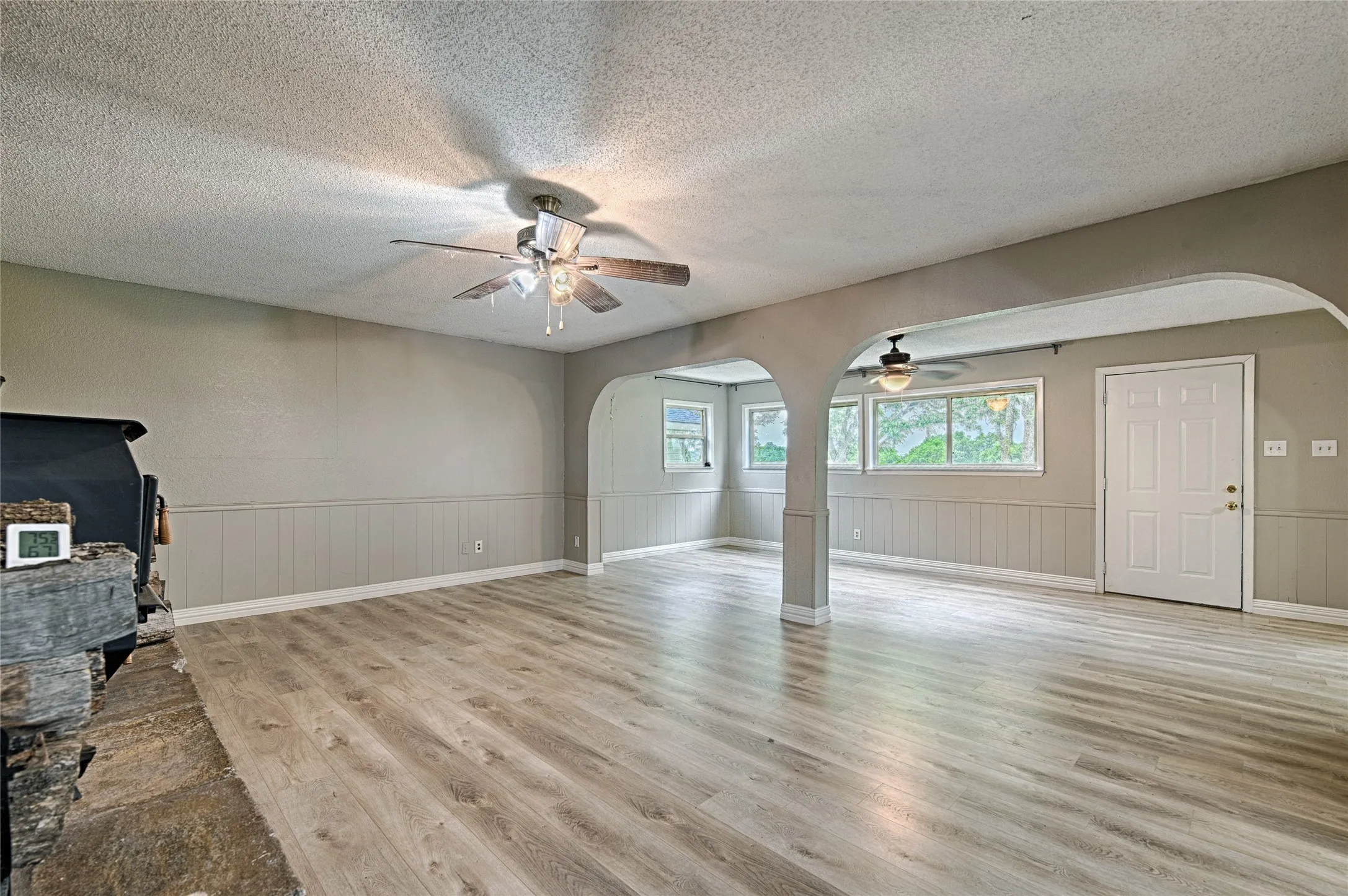 Single Family Residence For Sale in Collin County , 19455 County Road 541, Nevada, Texas 75173, 5 Bedroom, 3 Bathroom, 2 Garage spaces, 3,038 Sqft, built in 1984, mls#21280433, Real Estate Agent in Nevada, Homes For Sale in Collin county, Homes For Sale in Nevada, Realtor in Nevada Texas, Real Estate Brokerage Independent Realty Texas, Luminita Cordes Realtor
