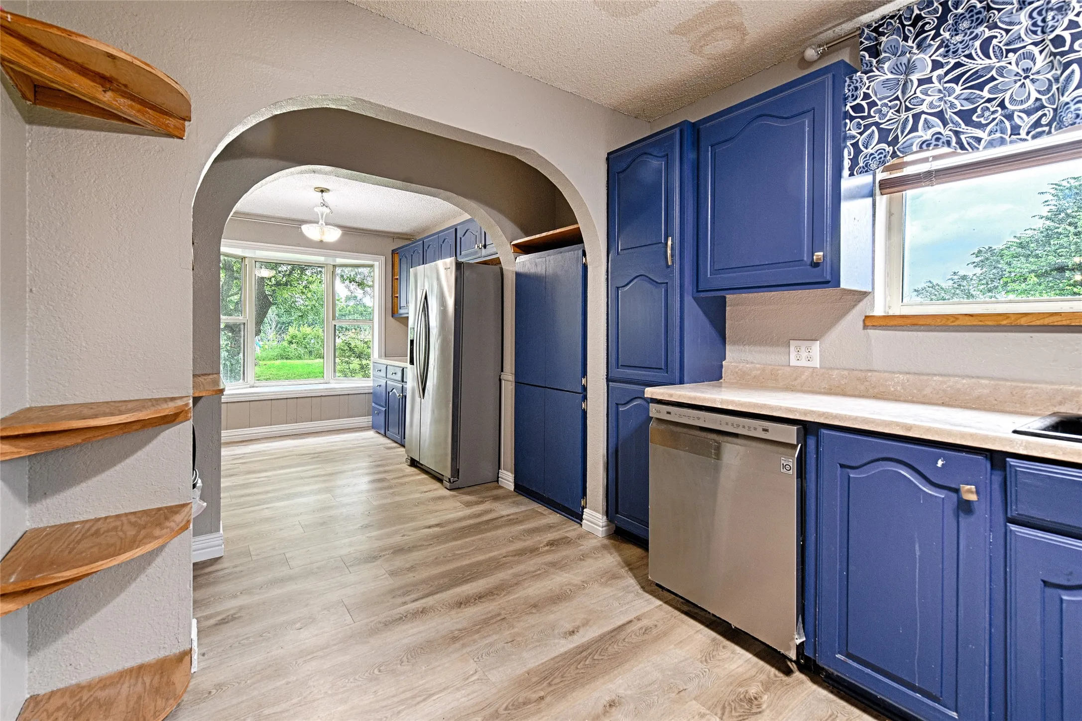 Single Family Residence For Sale in Collin County , 19455 County Road 541, Nevada, Texas 75173, 5 Bedroom, 3 Bathroom, 2 Garage spaces, 3,038 Sqft, built in 1984, mls#21280433, Real Estate Agent in Nevada, Homes For Sale in Collin county, Homes For Sale in Nevada, Realtor in Nevada Texas, Real Estate Brokerage Independent Realty Texas, Luminita Cordes Realtor