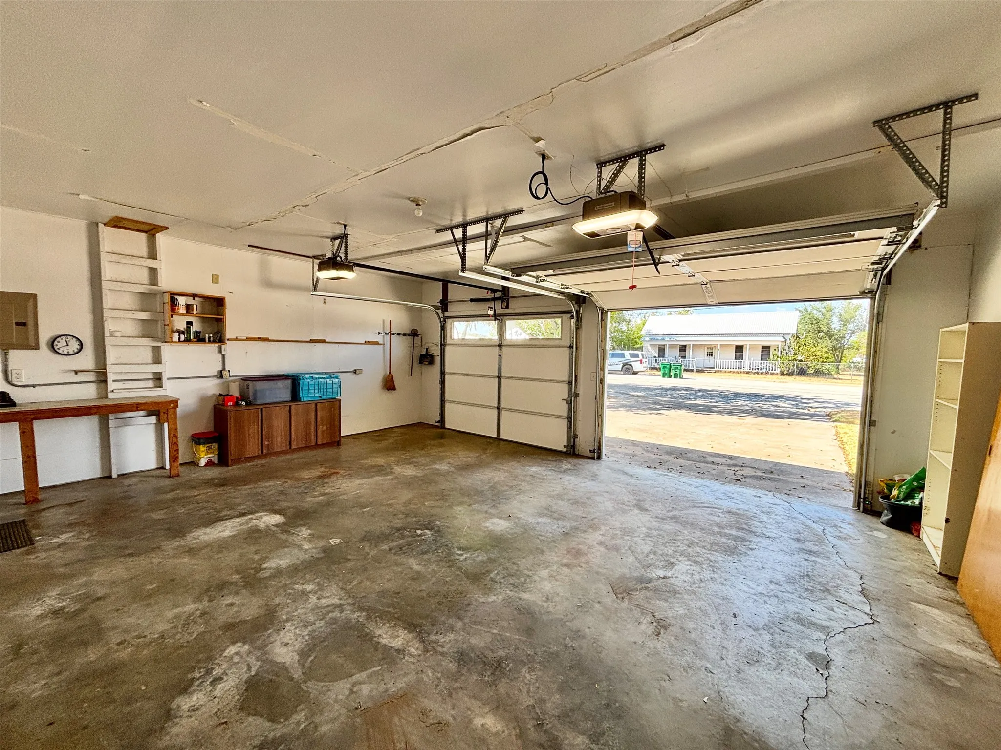 Single Family Residence For Sale in Mills County , 1410 Reynolds Street, Goldthwaite, Texas 76844, 3 Bedroom, 2 Bathroom, 2 Garage spaces, 1,477 Sqft, built in 1975, mls#21282091, Real Estate Agent in Goldthwaite, Homes For Sale in Mills county, Homes For Sale in Goldthwaite, Realtor in Goldthwaite Texas, Real Estate Brokerage Independent Realty Texas, Luminita Cordes Realtor