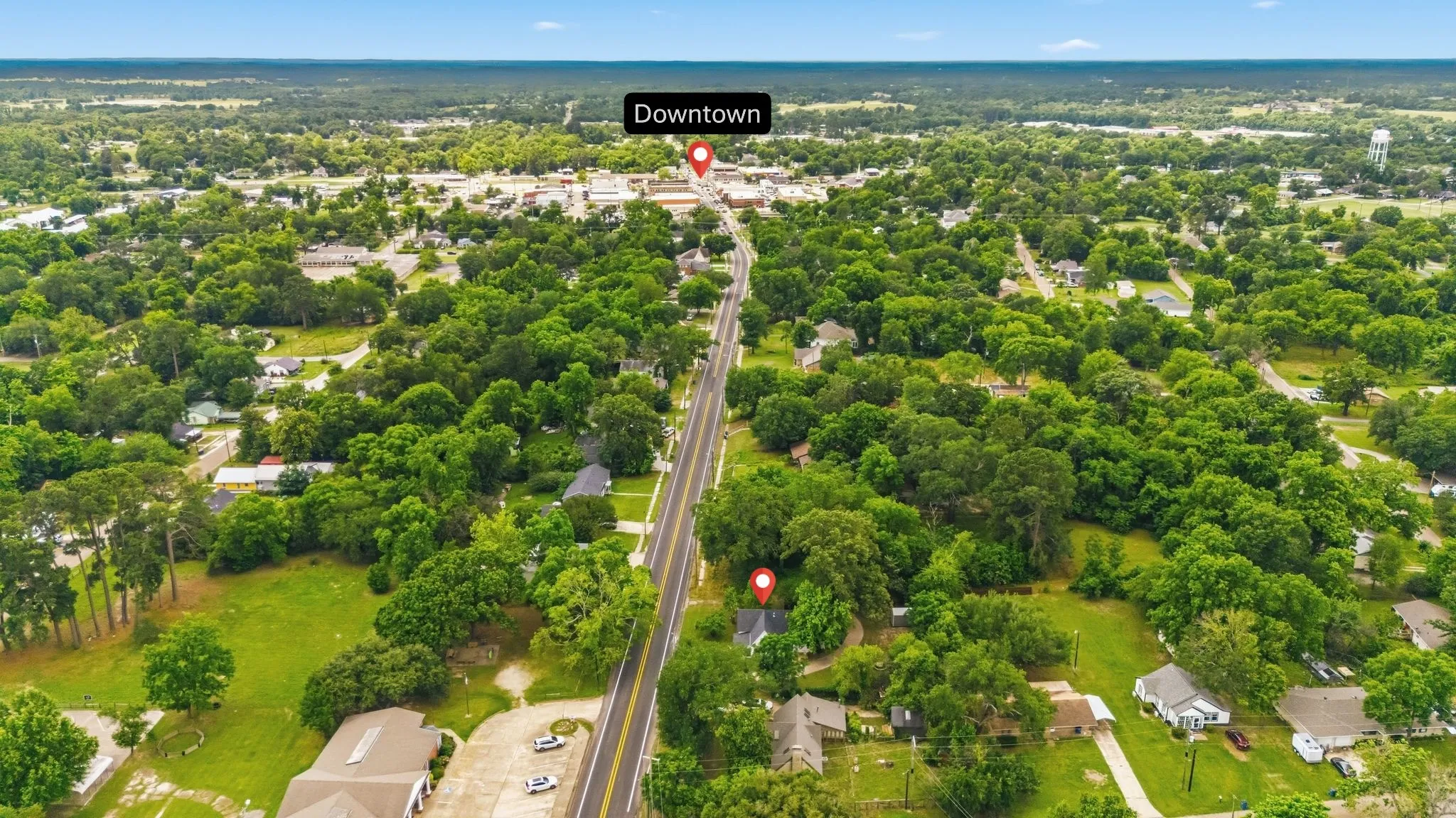 Single Family Residence For Sale in Franklin (TX) County , 911 N Main Street, Winnsboro, Texas 75494, 1 Bedroom, 2 Bathroom, Garage spaces, 1,011 Sqft, built in 1960, mls#21281858, Real Estate Agent in Winnsboro, Homes For Sale in Franklin (TX) county, Homes For Sale in Winnsboro, Realtor in Winnsboro Texas, Real Estate Brokerage Independent Realty Texas, Luminita Cordes Realtor