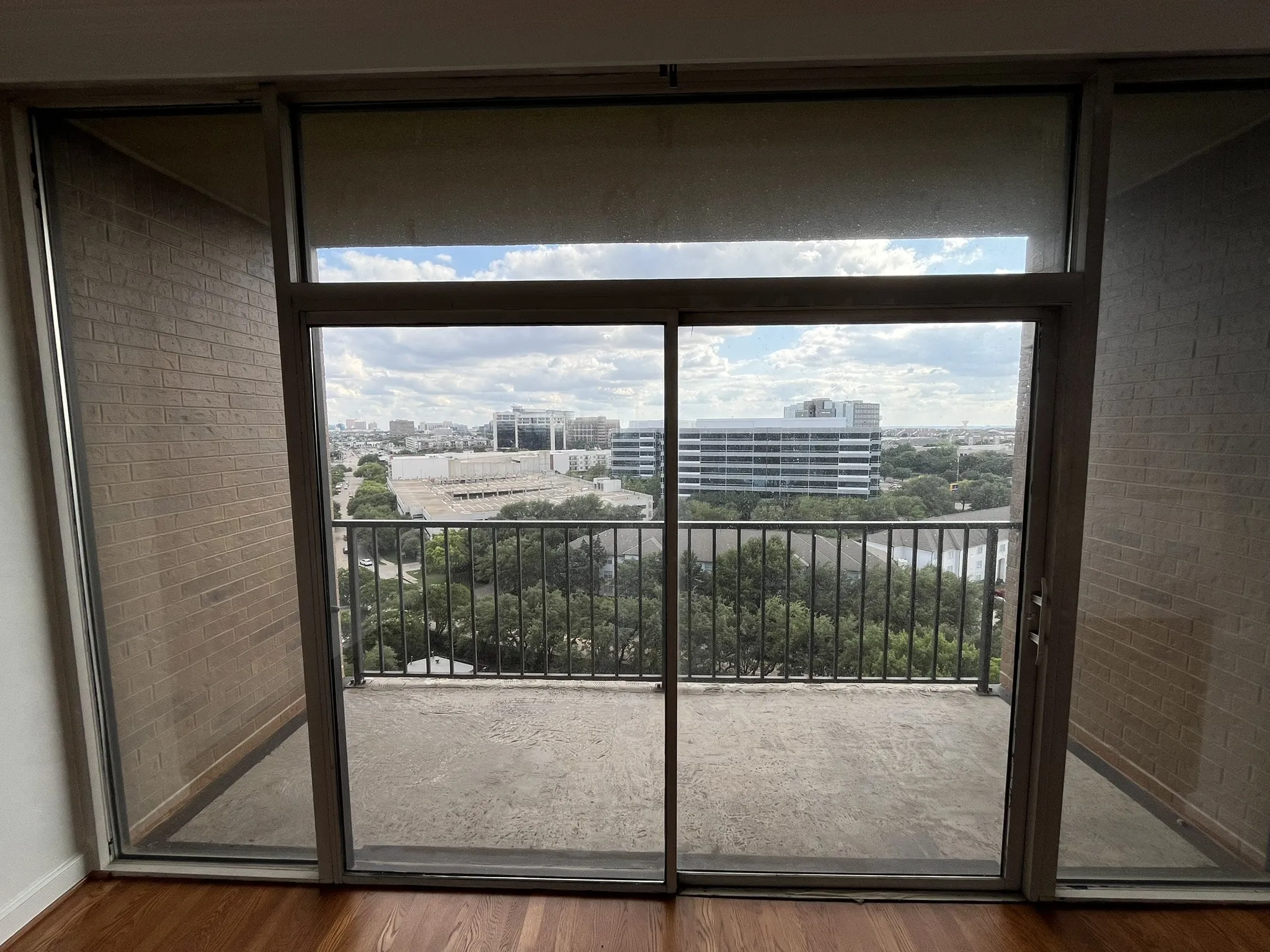 Condominium For Sale in Dallas County , 5200 Keller Springs Road 1236, Dallas, Texas 75248, 1 Bedroom, 2 Bathrooms, Garage spaces, 1,685 Sqft, built in 1981, Price $290,000, mls#21280976, Real Estate Agent in Dallas, Homes For Sale in Dallas county, Homes For Sale in Dallas, Realtor in Dallas Texas, Real Estate Brokerage Independent Realty Texas, Luminita Cordes Realtor