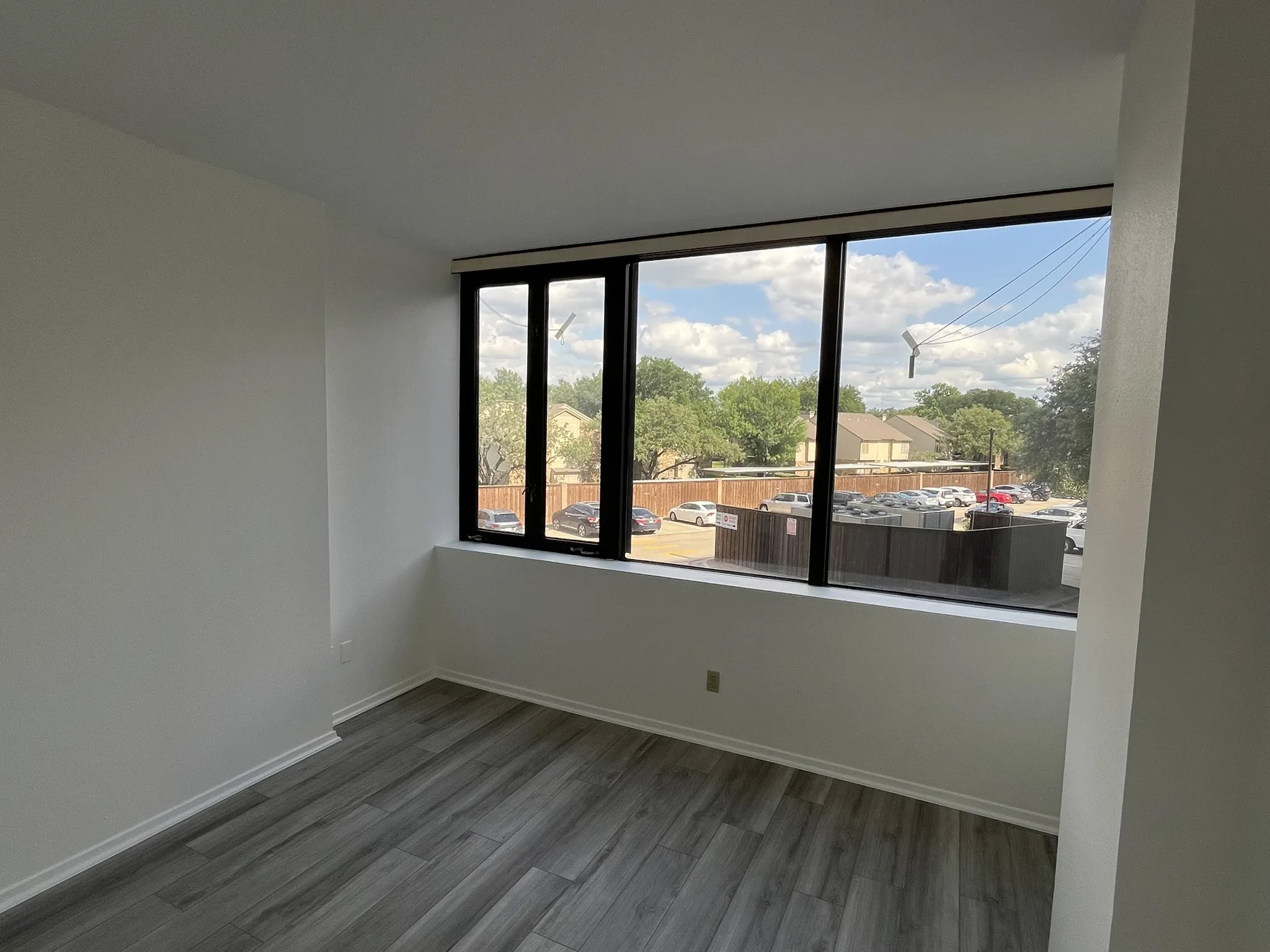 Condominium For Sale in Dallas County , 5200 Keller Springs Road 215, Dallas, Texas 75248, 2 Bedrooms, 2 Bathrooms, Garage spaces, 1,685 Sqft, built in 1981, Price $270,000, mls#21282132, Real Estate Agent in Dallas, Homes For Sale in Dallas county, Homes For Sale in Dallas, Realtor in Dallas Texas, Real Estate Brokerage Independent Realty Texas, Luminita Cordes Realtor