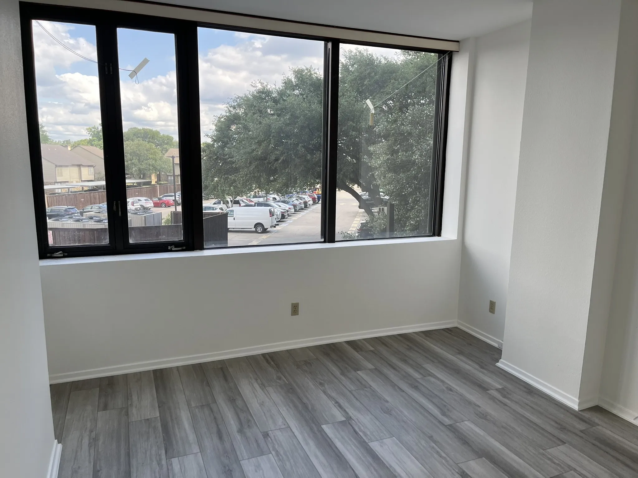 Condominium For Sale in Dallas County , 5200 Keller Springs Road 215, Dallas, Texas 75248, 2 Bedrooms, 2 Bathrooms, Garage spaces, 1,685 Sqft, built in 1981, Price $270,000, mls#21282132, Real Estate Agent in Dallas, Homes For Sale in Dallas county, Homes For Sale in Dallas, Realtor in Dallas Texas, Real Estate Brokerage Independent Realty Texas, Luminita Cordes Realtor