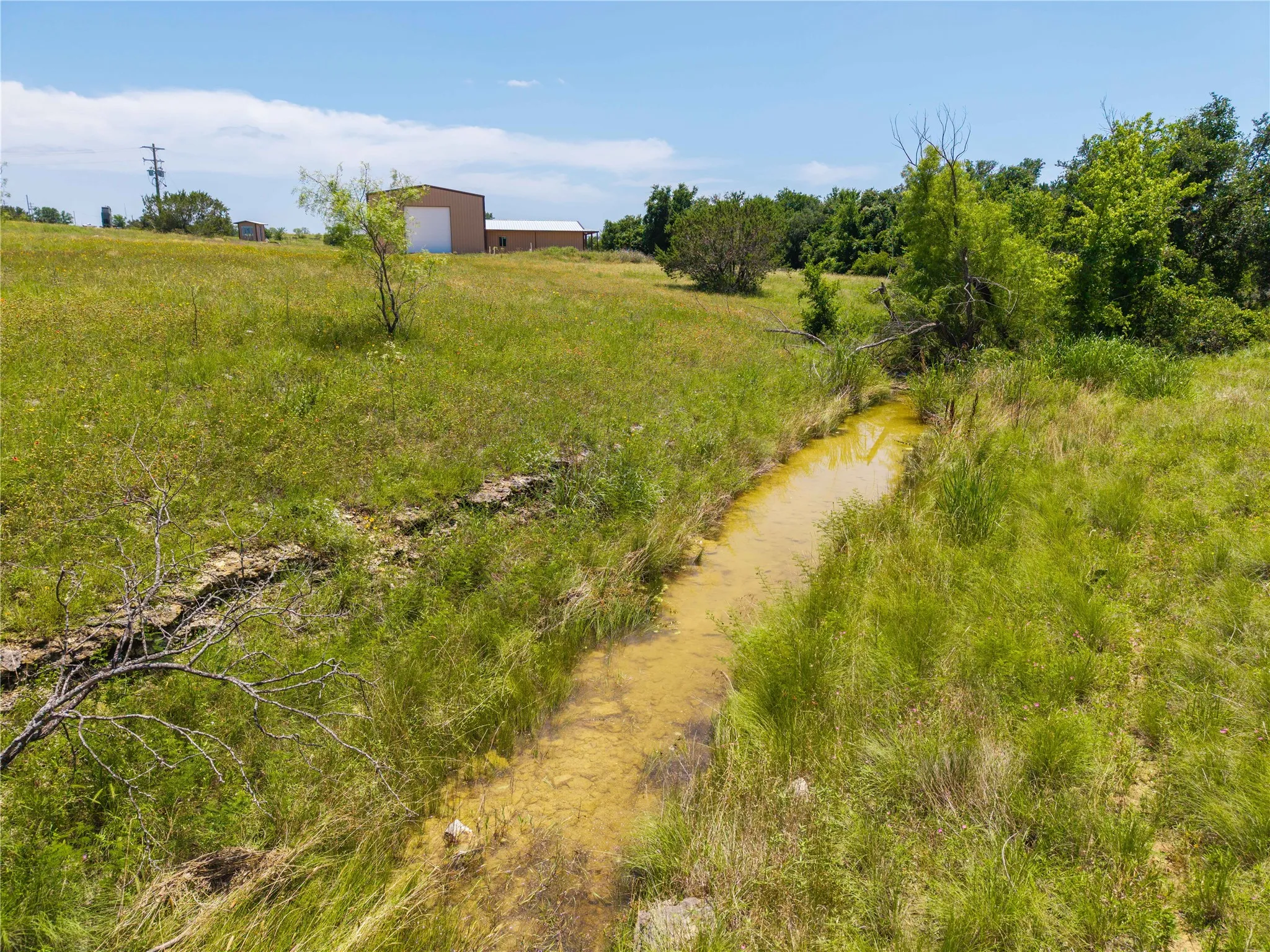 Farm For Sale in Erath County , 3885 CR 522 B, Stephenville, Texas 76401, 3 Bedroom, 2 Bathroom, 4 Garage spaces, 2,000 Sqft, built in 2021, mls#21279518, Real Estate Agent in Stephenville, Homes For Sale in Erath county, Homes For Sale in Stephenville, Realtor in Stephenville Texas, Real Estate Brokerage Independent Realty Texas, Luminita Cordes Realtor