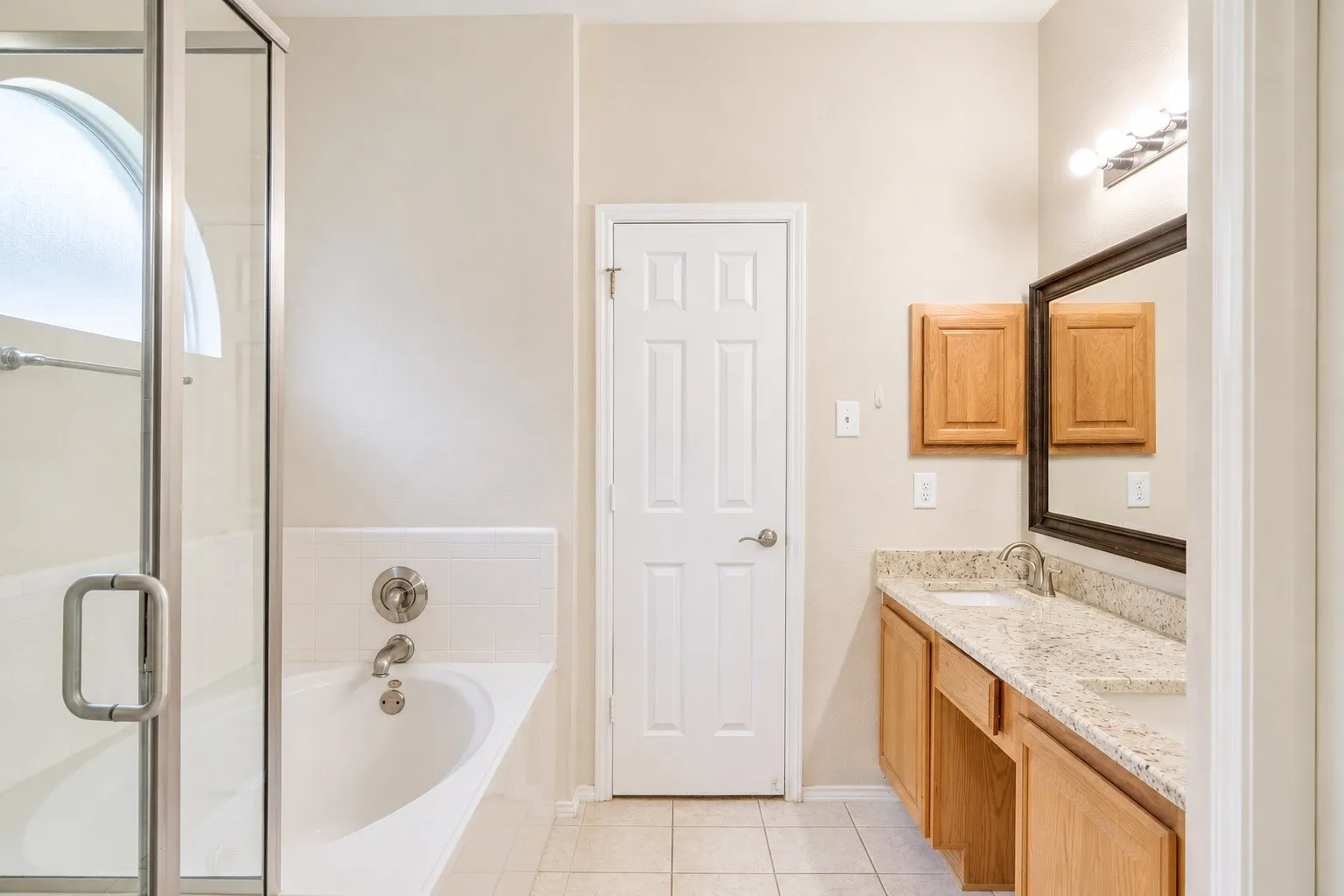 Single Family Residence For Rent in Collin County , 3408 Paradise Valley Drive, Plano, Texas 75025, 5 Bedroom, 3 Bathroom, 2 Garage spaces, 3,240 Sqft, built in 1999, mls#21271058, Real Estate Agent in Plano, Homes For Rent in Collin county, Homes For Rent in Plano, Realtor in Plano Texas, Real Estate Brokerage Independent Realty Texas, Luminita Cordes Realtor