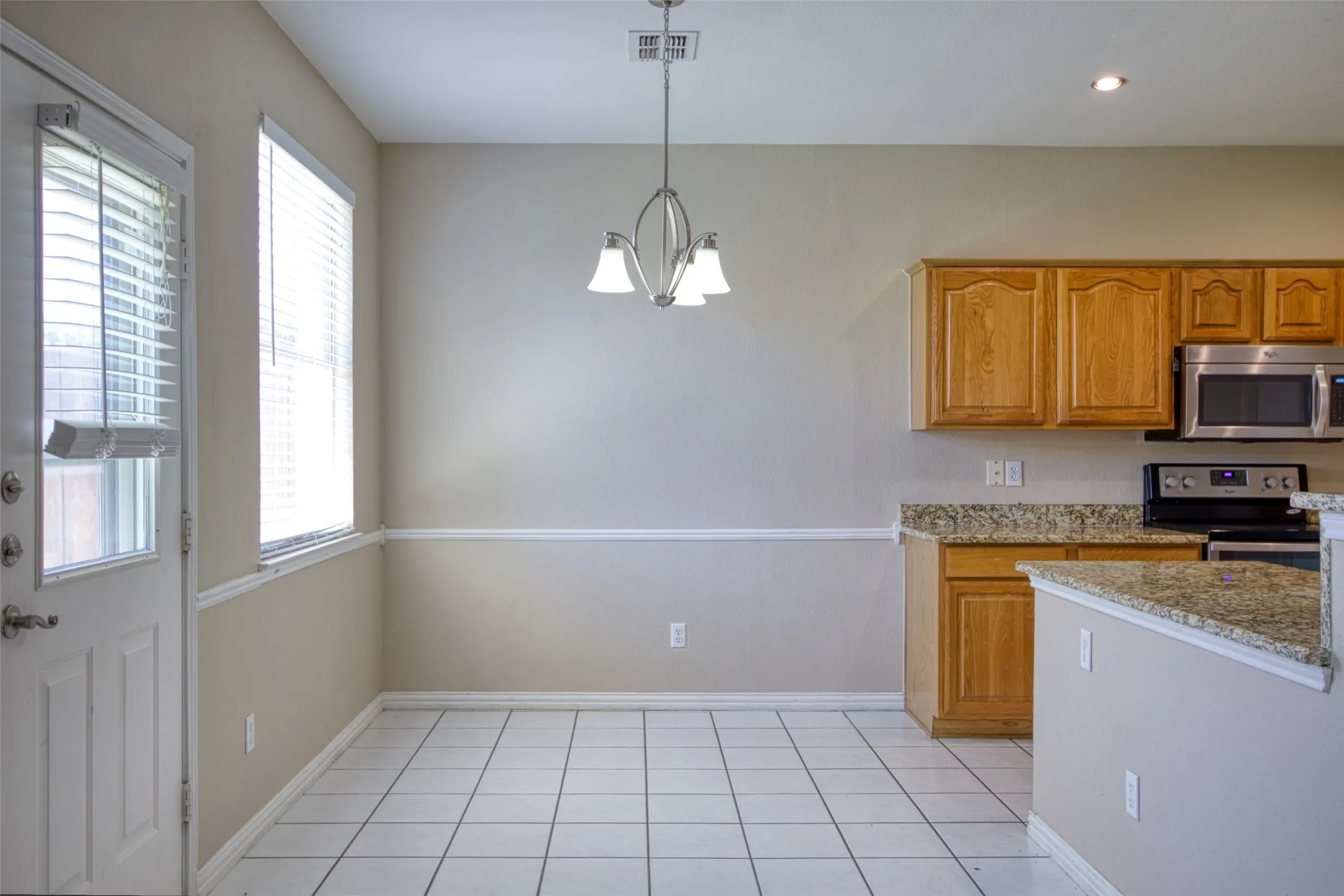 Single Family Residence For Rent in Collin County , 3408 Paradise Valley Drive, Plano, Texas 75025, 5 Bedroom, 3 Bathroom, 2 Garage spaces, 3,240 Sqft, built in 1999, mls#21271058, Real Estate Agent in Plano, Homes For Rent in Collin county, Homes For Rent in Plano, Realtor in Plano Texas, Real Estate Brokerage Independent Realty Texas, Luminita Cordes Realtor