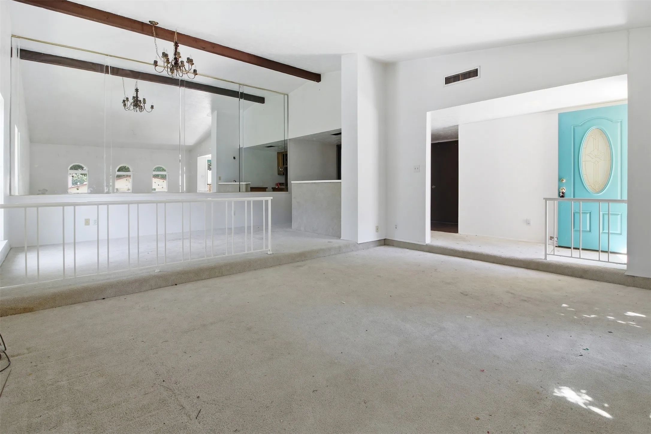 Single Family Residence For Sale in Tarrant County , 2604 Woodside Drive, Arlington, Texas 76016, 4 Bedrooms, 3 Bathrooms, 2 Garage spaces, 2,262 Sqft, built in 1976, Price $300,000, mls#21282066, Real Estate Agent in Arlington, Homes For Sale in Tarrant county, Homes For Sale in Arlington, Realtor in Arlington Texas, Real Estate Brokerage Independent Realty Texas, Luminita Cordes Realtor