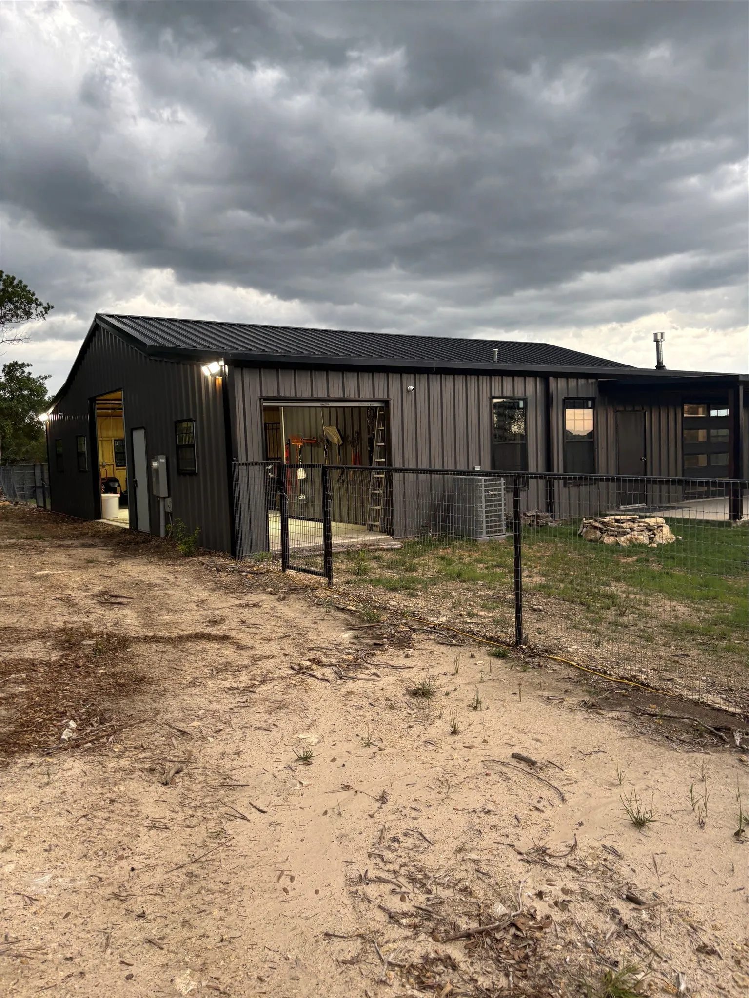 Single Family Residence For Rent in Hood County , 1034 Sanctuary Drive, Tolar, Texas 76476, 1 Bedroom, 1 Bathroom, Garage spaces, 553 Sqft, built in 2025, Price $2,500, mls#21281800, Real Estate Agent in Tolar, Homes For Rent in Hood county, Homes For Rent in Tolar, Realtor in Tolar Texas, Real Estate Brokerage Independent Realty Texas, Luminita Cordes Realtor