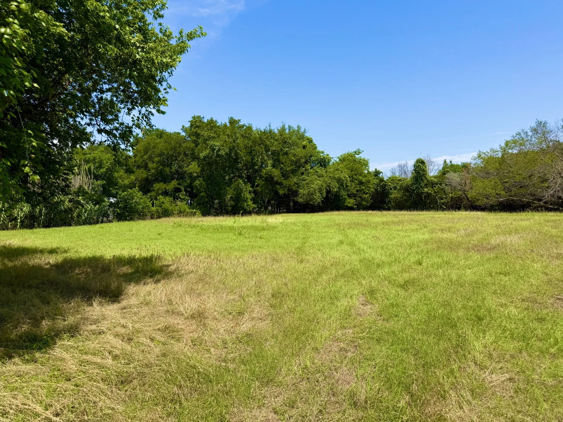 Manufactured Home For Sale in Bosque County , 646 County Road 1304, Morgan, Texas 76671, 0, 0, Garage spaces, 1,692 Sqft, built in 1973, mls#21282221, Real Estate Agent in Morgan, Homes For Sale in Bosque county, Homes For Sale in Morgan, Realtor in Morgan Texas, Real Estate Brokerage Independent Realty Texas, Luminita Cordes Realtor