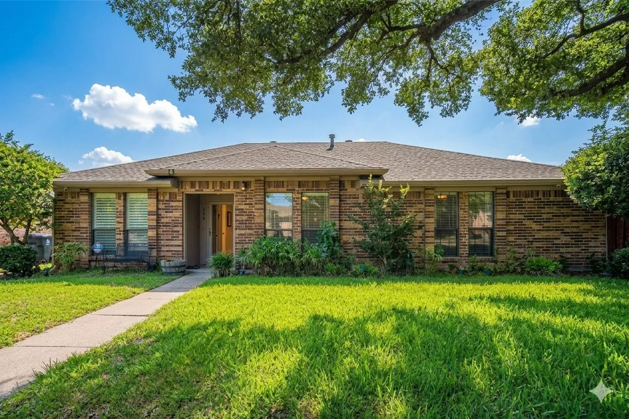 Single Family Residence For Sale in Dallas County , 338 Marriott Lane, Garland, Texas 75040, 3 Bedrooms, 2 Bathrooms, 2 Garage spaces, 2,239 Sqft, built in 1981, Price $379,990, mls#21282254, Real Estate Agent in Garland, Homes For Sale in Dallas county, Homes For Sale in Garland, Realtor in Garland Texas, Real Estate Brokerage Independent Realty Texas, Luminita Cordes Realtor