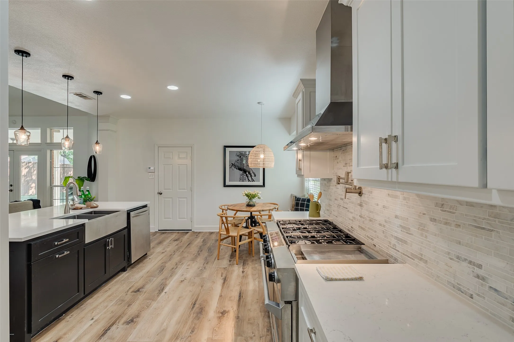 Single Family Residence For Rent in Denton County , 4411 Voyager Drive, Frisco, Texas 75034, 4 Bedroom, 4 Bathroom, 2 Garage spaces, 3,021 Sqft, built in 2000, mls#21282255, Real Estate Agent in Frisco, Homes For Rent in Denton county, Homes For Rent in Frisco, Realtor in Frisco Texas, Real Estate Brokerage Independent Realty Texas, Luminita Cordes Realtor