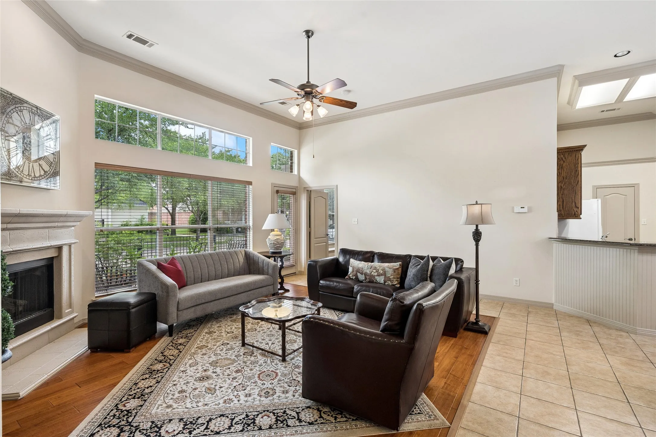 Single Family Residence For Sale in Tarrant County , 6016 Frost Street, North Richland Hills, Texas 76180, 3 Bedroom, 2 Bathroom, 2 Garage spaces, 1,702 Sqft, built in 2003, mls#21281277, Real Estate Agent in North Richland Hills, Homes For Sale in Tarrant county, Homes For Sale in North Richland Hills, Realtor in North Richland Hills Texas, Real Estate Brokerage Independent Realty Texas, Luminita Cordes Realtor