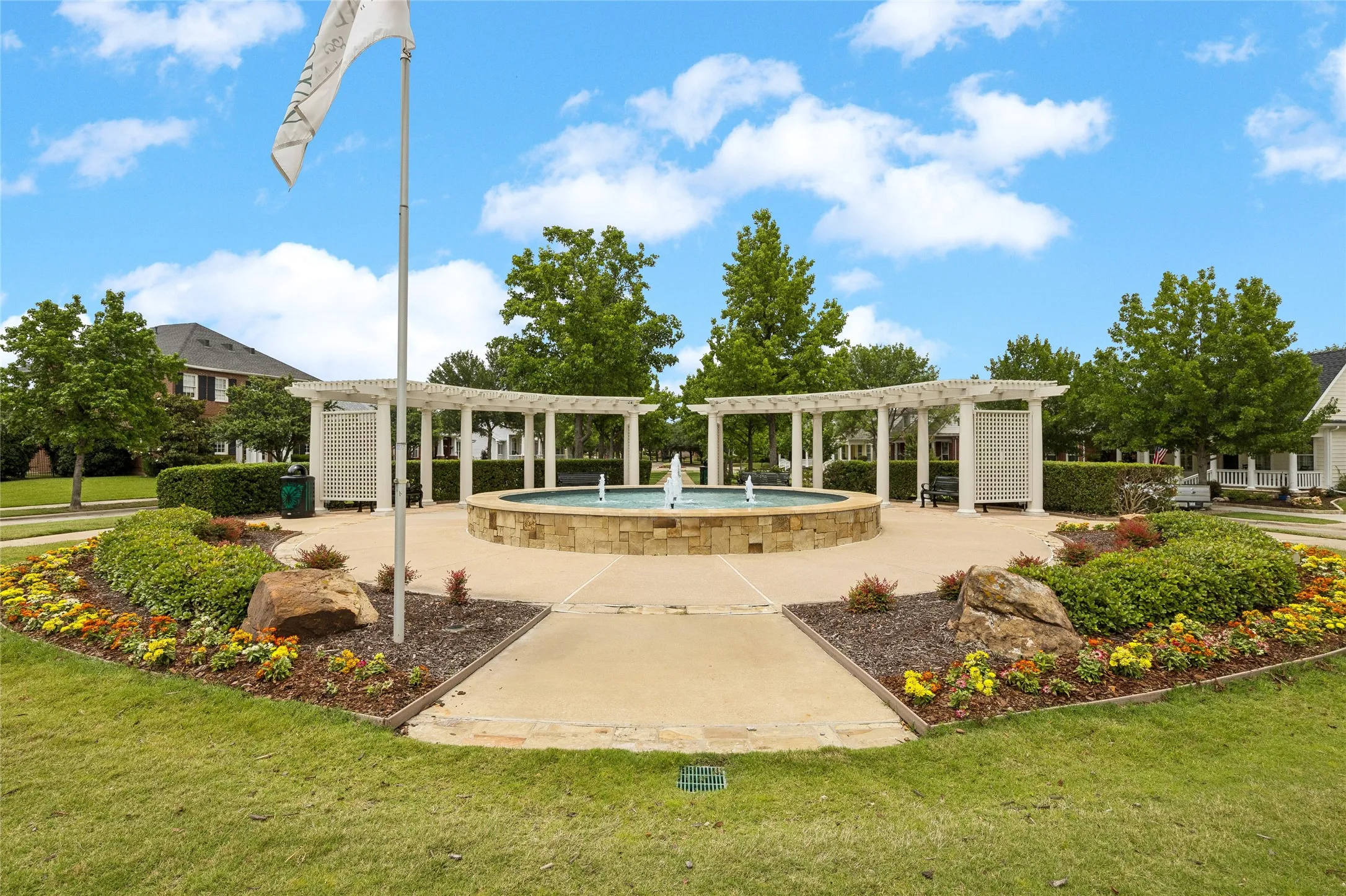 Single Family Residence For Sale in Tarrant County , 6016 Frost Street, North Richland Hills, Texas 76180, 3 Bedroom, 2 Bathroom, 2 Garage spaces, 1,702 Sqft, built in 2003, mls#21281277, Real Estate Agent in North Richland Hills, Homes For Sale in Tarrant county, Homes For Sale in North Richland Hills, Realtor in North Richland Hills Texas, Real Estate Brokerage Independent Realty Texas, Luminita Cordes Realtor