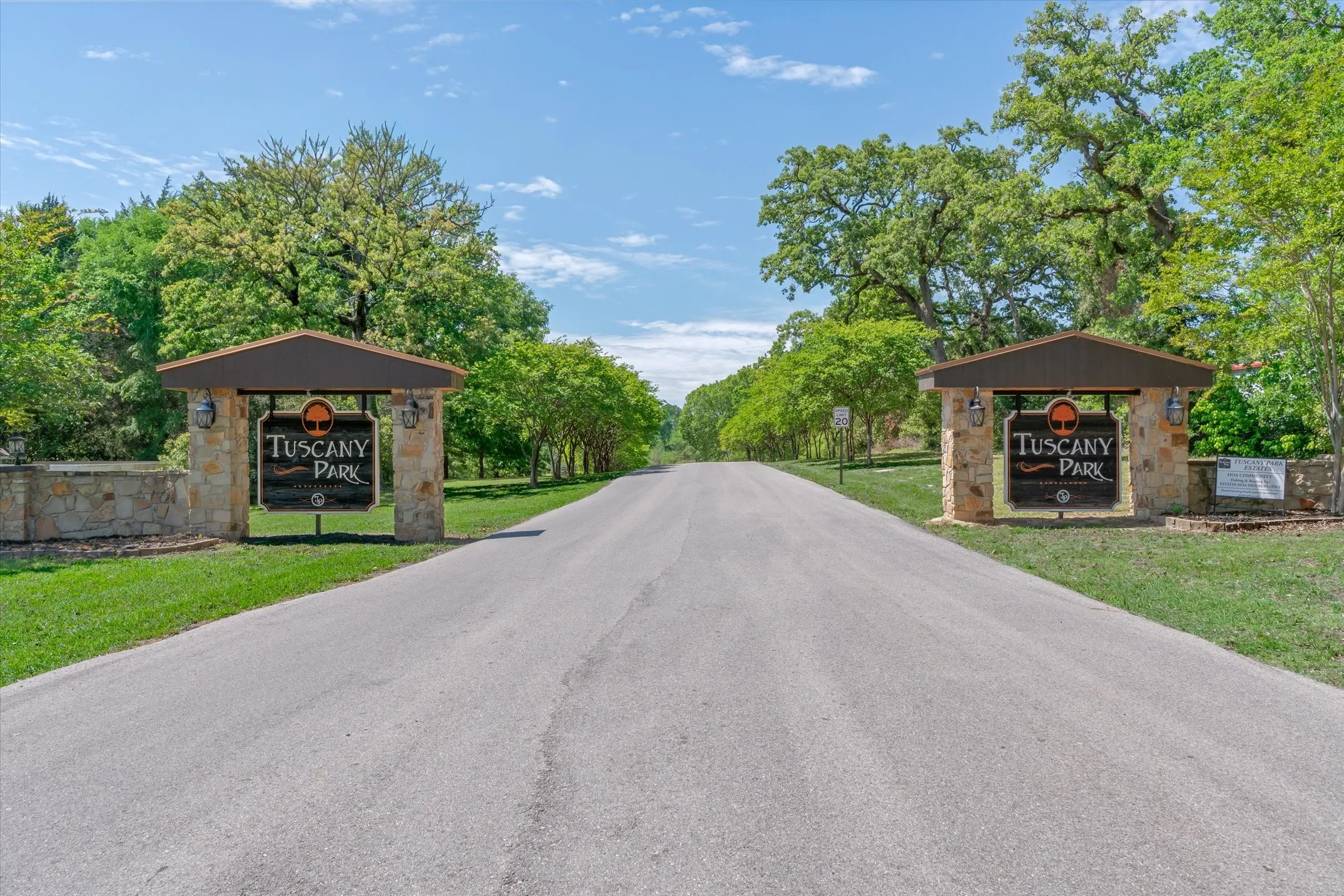 Entry into Tuscany Park