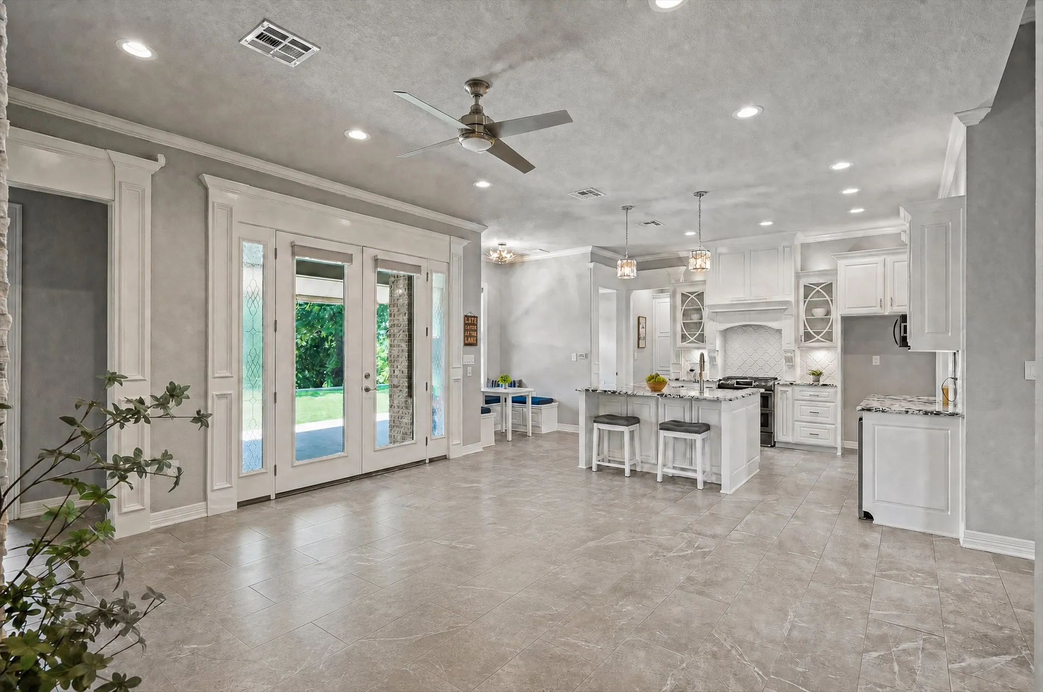 Single Family Residence For Sale in Wood County , 147 County Road 2309, Mineola, Texas 75773, 4 Bedroom, 3 Bathroom, 3 Garage spaces, 2,258 Sqft, built in 2019, mls#21280954, Real Estate Agent in Mineola, Homes For Sale in Wood county, Homes For Sale in Mineola, Realtor in Mineola Texas, Real Estate Brokerage Independent Realty Texas, Luminita Cordes Realtor