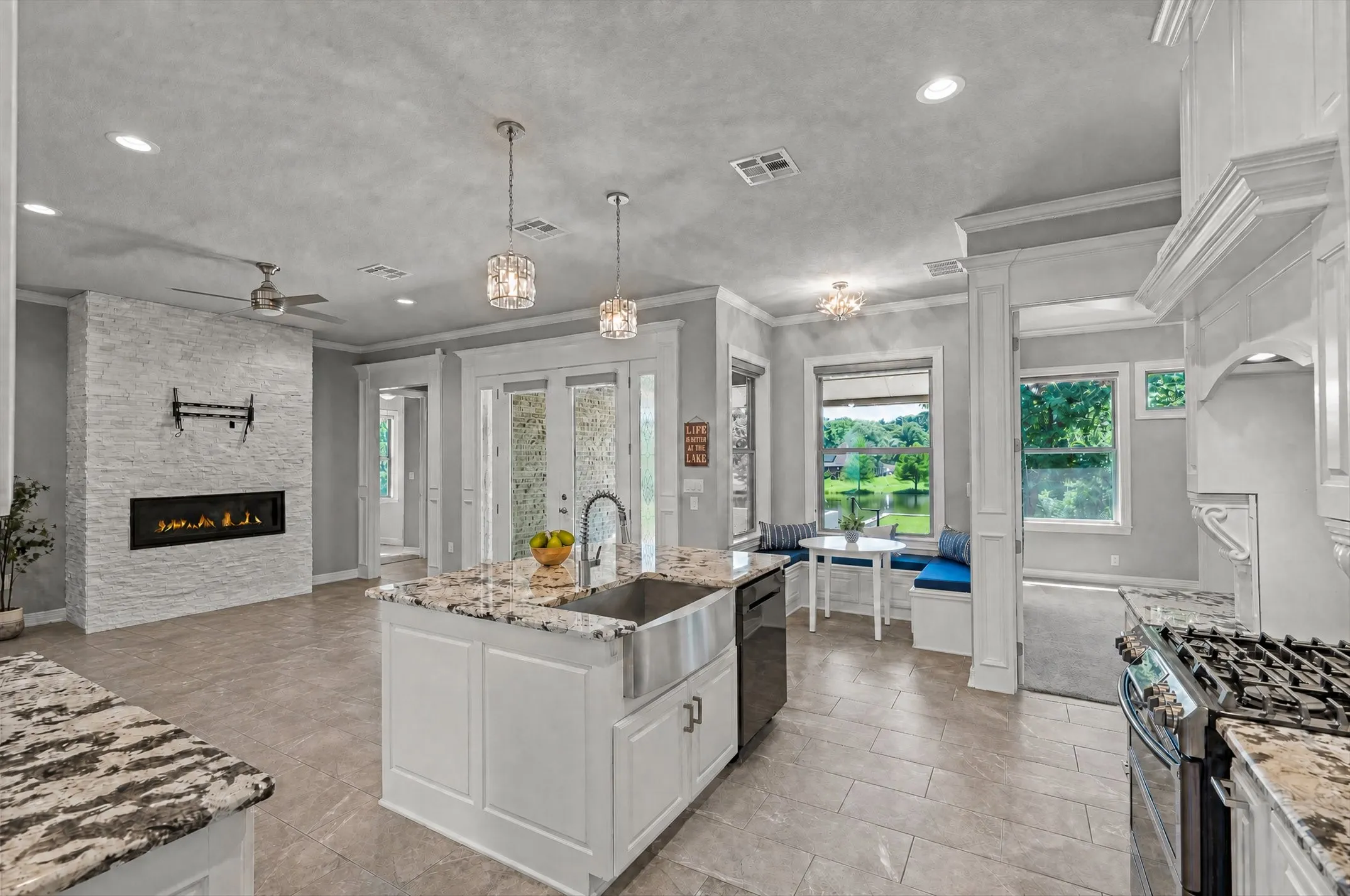 Single Family Residence For Sale in Wood County , 147 County Road 2309, Mineola, Texas 75773, 4 Bedroom, 3 Bathroom, 3 Garage spaces, 2,258 Sqft, built in 2019, mls#21280954, Real Estate Agent in Mineola, Homes For Sale in Wood county, Homes For Sale in Mineola, Realtor in Mineola Texas, Real Estate Brokerage Independent Realty Texas, Luminita Cordes Realtor