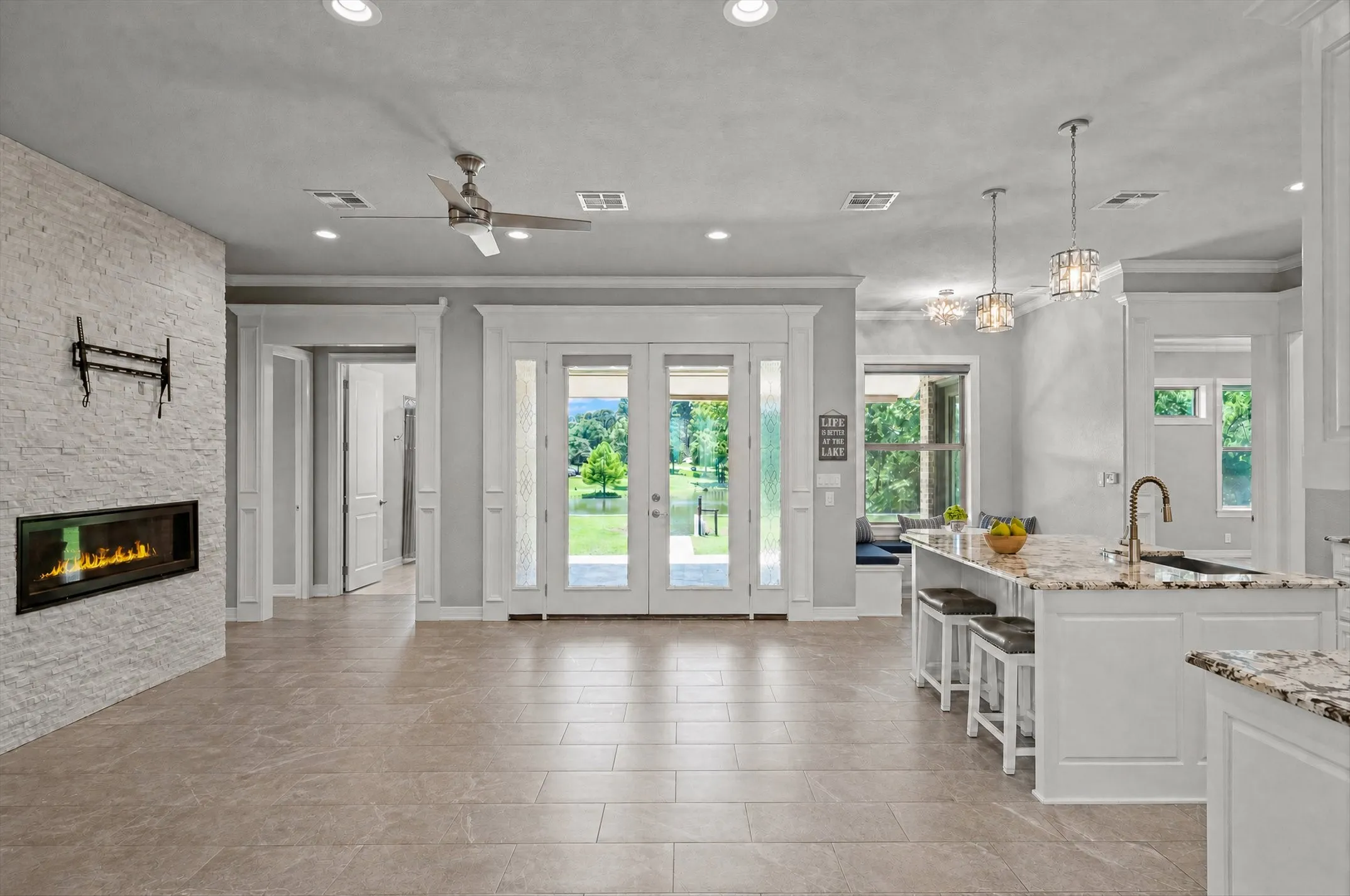 Single Family Residence For Sale in Wood County , 147 County Road 2309, Mineola, Texas 75773, 4 Bedroom, 3 Bathroom, 3 Garage spaces, 2,258 Sqft, built in 2019, mls#21280954, Real Estate Agent in Mineola, Homes For Sale in Wood county, Homes For Sale in Mineola, Realtor in Mineola Texas, Real Estate Brokerage Independent Realty Texas, Luminita Cordes Realtor