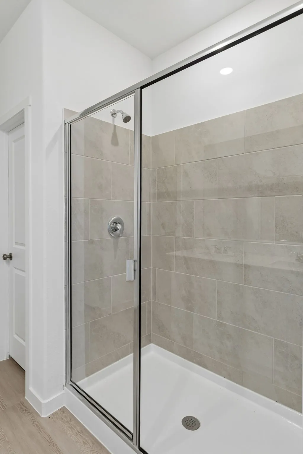 Primary Ensuite Bath
