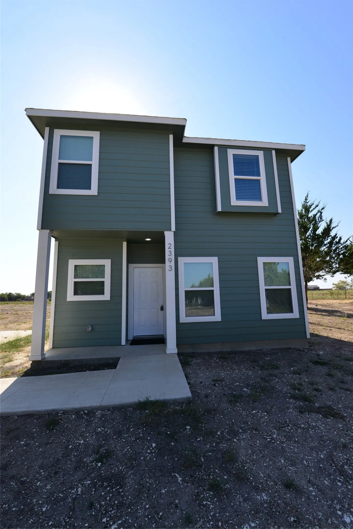 Single Family Residence For Rent in Ellis County , 2393 Murphy Court, Red Oak, Texas 75154, 3 Bedrooms, 3 Bathrooms, Garage spaces, 1,500 Sqft, built in 2025, Price $1,995, mls#21282302, Real Estate Agent in Red Oak, Homes For Rent in Ellis county, Homes For Rent in Red Oak, Realtor in Red Oak Texas, Real Estate Brokerage Independent Realty Texas, Luminita Cordes Realtor