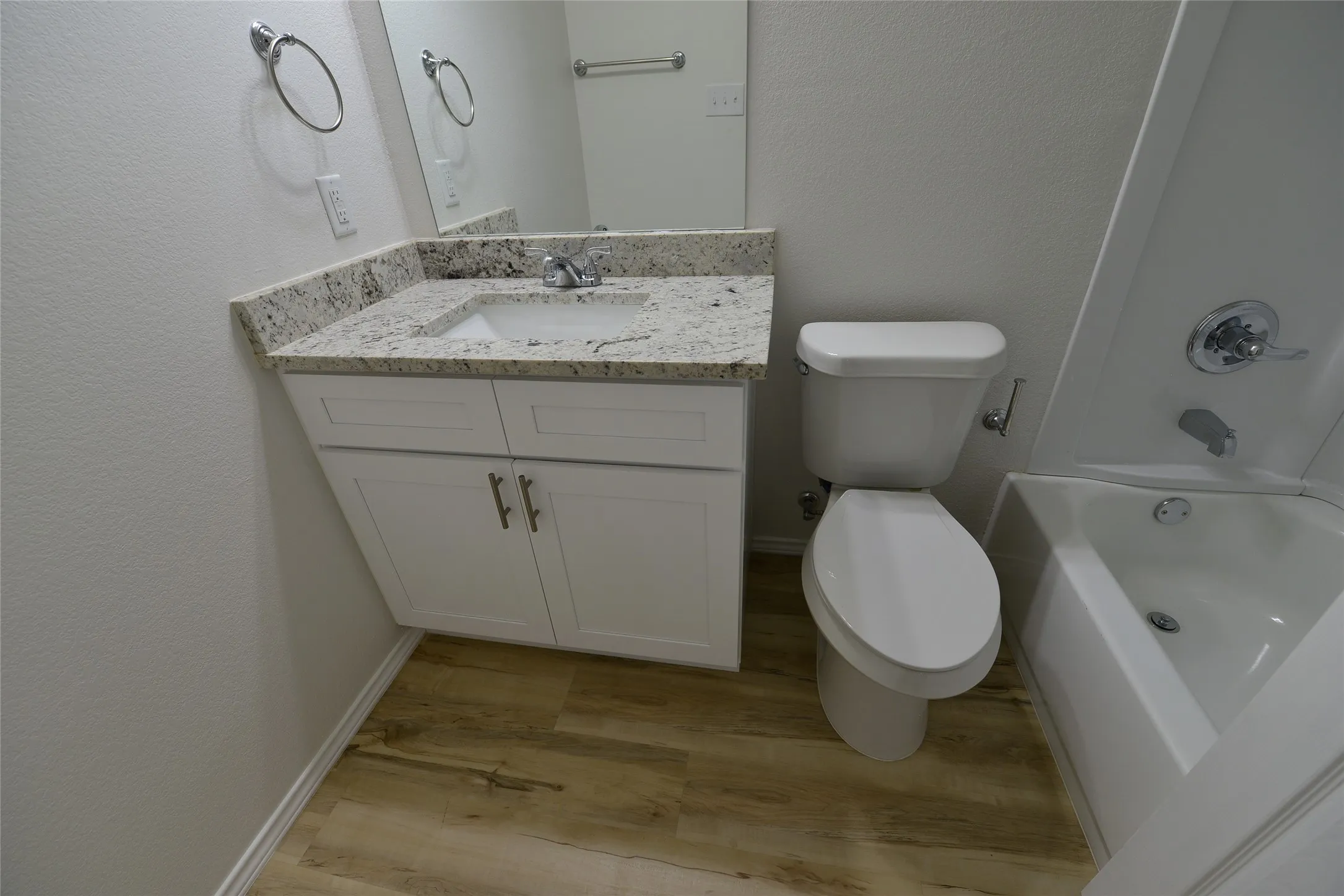 Single Family Residence For Rent in Ellis County , 2393 Murphy Court, Red Oak, Texas 75154, 3 Bedrooms, 3 Bathrooms, Garage spaces, 1,500 Sqft, built in 2025, Price $1,995, mls#21282302, Real Estate Agent in Red Oak, Homes For Rent in Ellis county, Homes For Rent in Red Oak, Realtor in Red Oak Texas, Real Estate Brokerage Independent Realty Texas, Luminita Cordes Realtor