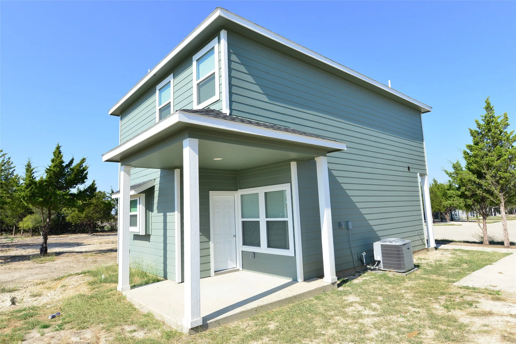 Single Family Residence For Rent in Ellis County , 2393 Murphy Court, Red Oak, Texas 75154, 3 Bedrooms, 3 Bathrooms, Garage spaces, 1,500 Sqft, built in 2025, Price $1,995, mls#21282302, Real Estate Agent in Red Oak, Homes For Rent in Ellis county, Homes For Rent in Red Oak, Realtor in Red Oak Texas, Real Estate Brokerage Independent Realty Texas, Luminita Cordes Realtor