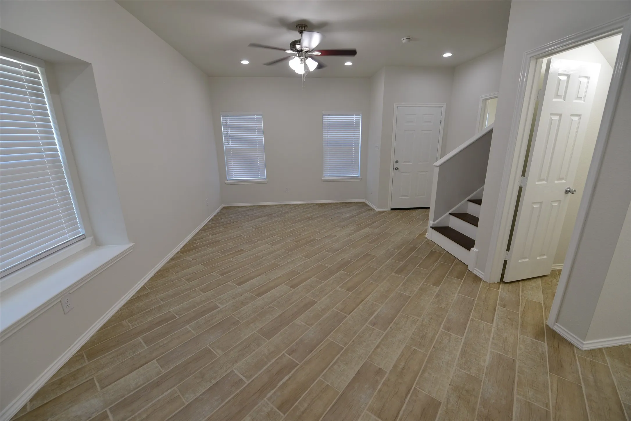 Single Family Residence For Rent in Ellis County , 2393 Murphy Court, Red Oak, Texas 75154, 3 Bedrooms, 3 Bathrooms, Garage spaces, 1,500 Sqft, built in 2025, Price $1,995, mls#21282302, Real Estate Agent in Red Oak, Homes For Rent in Ellis county, Homes For Rent in Red Oak, Realtor in Red Oak Texas, Real Estate Brokerage Independent Realty Texas, Luminita Cordes Realtor