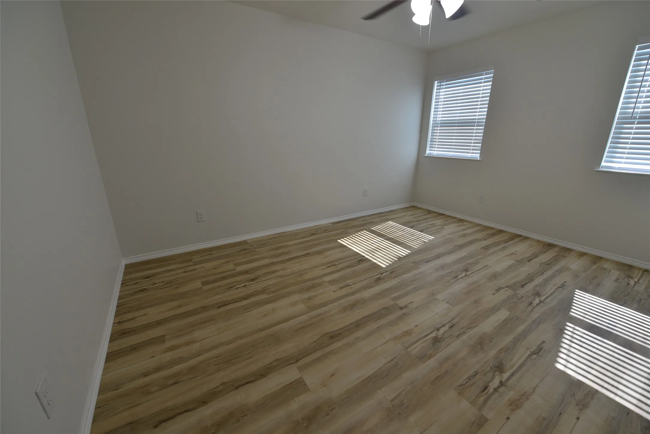 Single Family Residence For Rent in Ellis County , 2393 Murphy Court, Red Oak, Texas 75154, 3 Bedrooms, 3 Bathrooms, Garage spaces, 1,500 Sqft, built in 2025, Price $1,995, mls#21282302, Real Estate Agent in Red Oak, Homes For Rent in Ellis county, Homes For Rent in Red Oak, Realtor in Red Oak Texas, Real Estate Brokerage Independent Realty Texas, Luminita Cordes Realtor
