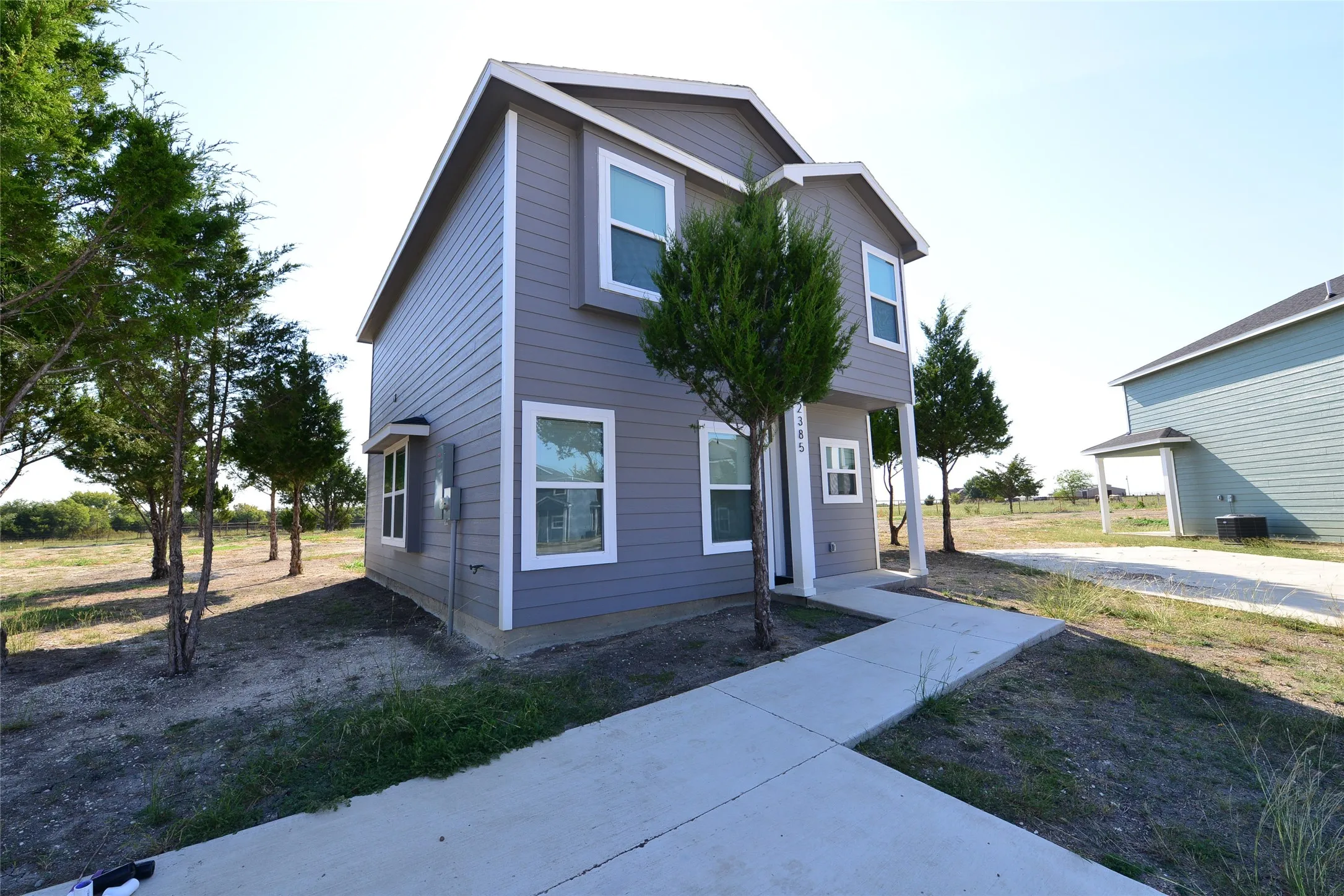 Single Family Residence For Rent in Ellis County , 2385 Murphy Court, Red Oak, Texas 75154, 3 Bedroom, 3 Bathroom, Garage spaces, 1,500 Sqft, built in 2025, mls#21282305, Real Estate Agent in Red Oak, Homes For Rent in Ellis county, Homes For Rent in Red Oak, Realtor in Red Oak Texas, Real Estate Brokerage Independent Realty Texas, Luminita Cordes Realtor