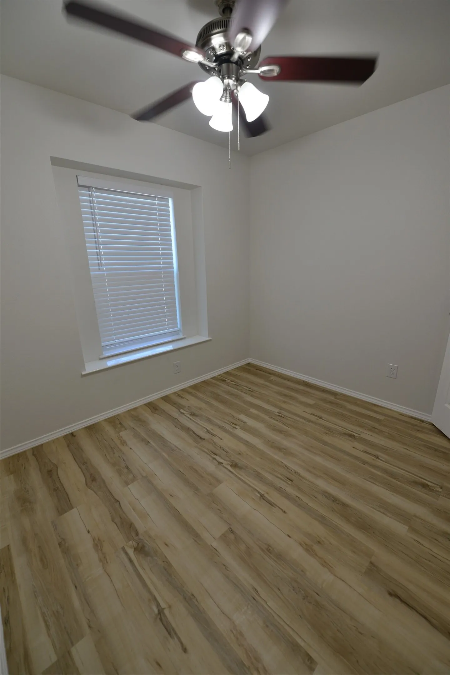 Single Family Residence For Rent in Ellis County , 2385 Murphy Court, Red Oak, Texas 75154, 3 Bedroom, 3 Bathroom, Garage spaces, 1,500 Sqft, built in 2025, mls#21282305, Real Estate Agent in Red Oak, Homes For Rent in Ellis county, Homes For Rent in Red Oak, Realtor in Red Oak Texas, Real Estate Brokerage Independent Realty Texas, Luminita Cordes Realtor