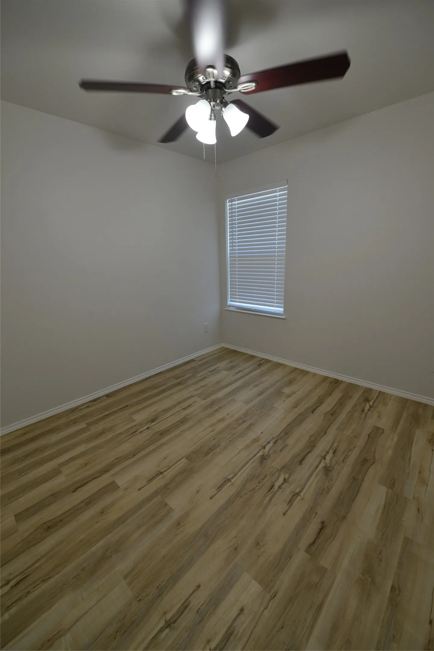 Single Family Residence For Rent in Ellis County , 2385 Murphy Court, Red Oak, Texas 75154, 3 Bedroom, 3 Bathroom, Garage spaces, 1,500 Sqft, built in 2025, mls#21282305, Real Estate Agent in Red Oak, Homes For Rent in Ellis county, Homes For Rent in Red Oak, Realtor in Red Oak Texas, Real Estate Brokerage Independent Realty Texas, Luminita Cordes Realtor