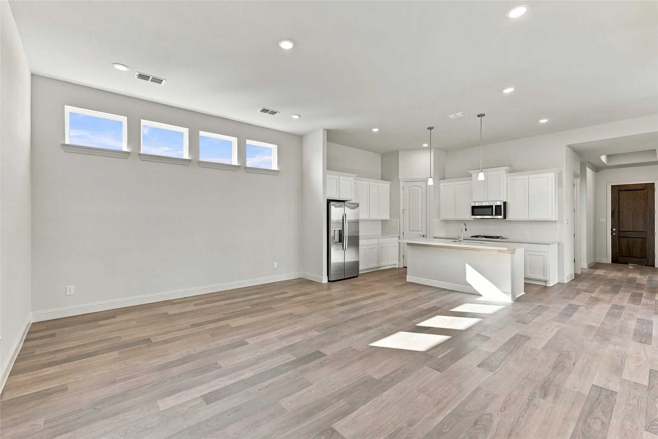 Single Family Residence For Sale in Dallas County , 2029 Jasper Meadow, Mesquite, Texas 75181, 3 Bedroom, 2 Bathroom, 2 Garage spaces, 2,204 Sqft, built in 2026, mls#21277090, Real Estate Agent in Mesquite, Homes For Sale in Dallas county, Homes For Sale in Mesquite, Realtor in Mesquite Texas, Real Estate Brokerage Independent Realty Texas, Luminita Cordes Realtor