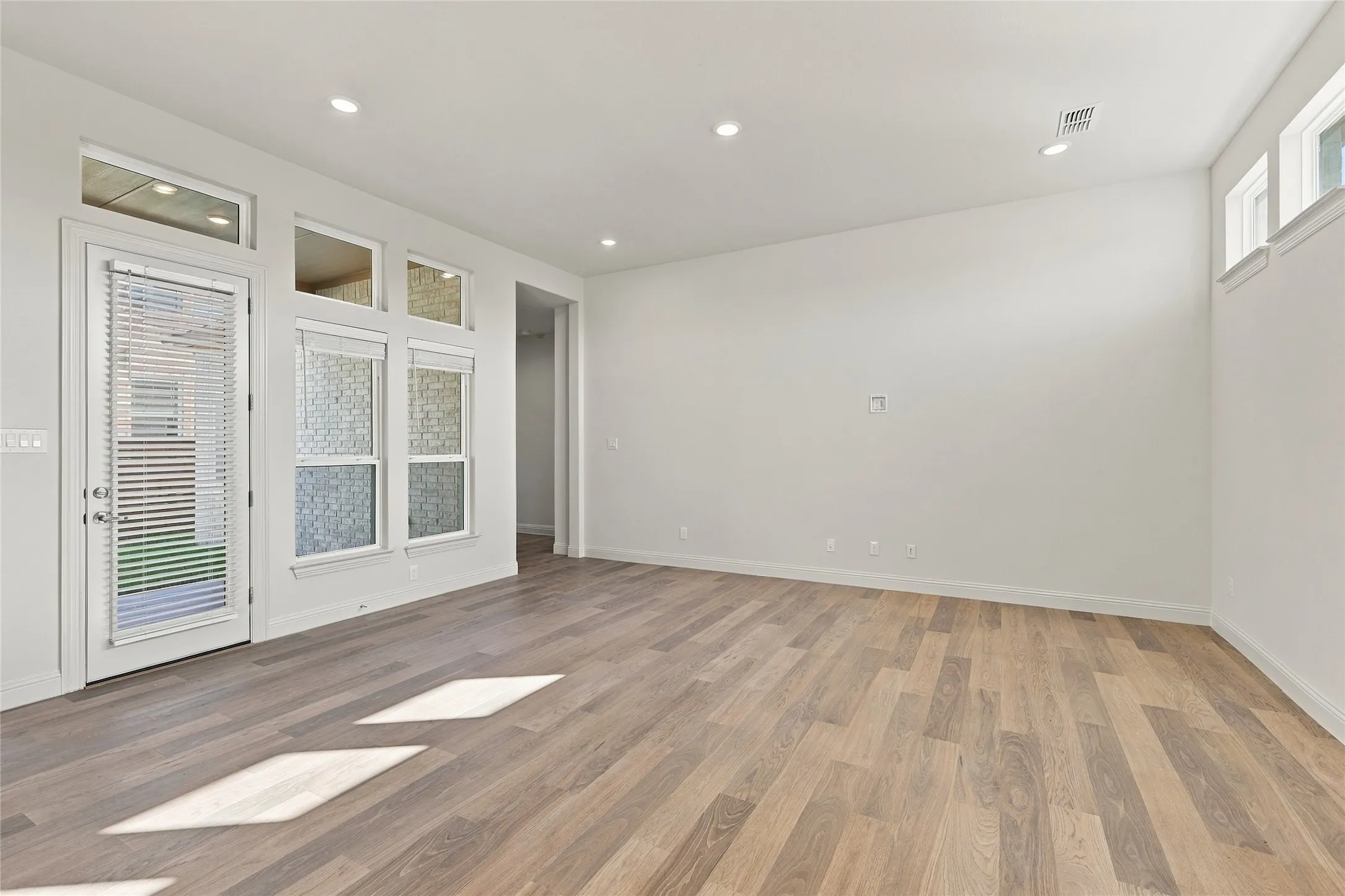 Single Family Residence For Sale in Dallas County , 2029 Jasper Meadow, Mesquite, Texas 75181, 3 Bedroom, 2 Bathroom, 2 Garage spaces, 2,204 Sqft, built in 2026, mls#21277090, Real Estate Agent in Mesquite, Homes For Sale in Dallas county, Homes For Sale in Mesquite, Realtor in Mesquite Texas, Real Estate Brokerage Independent Realty Texas, Luminita Cordes Realtor