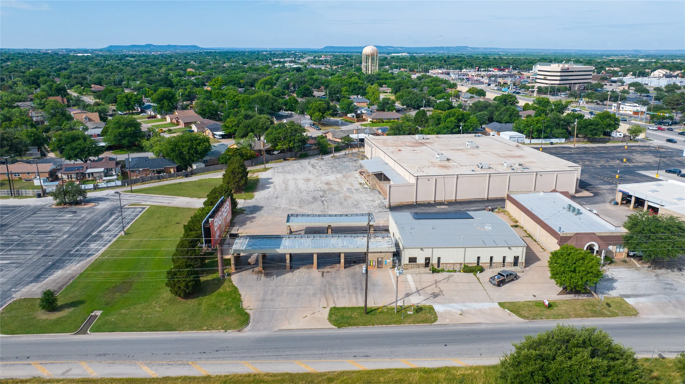 Business For Sale in Taylor County , 4410 S Clack Street, Abilene, Texas 79606, 0, 0, Garage spaces, 0 Sqft, built in 1982, mls#21282295, Real Estate Agent in Abilene, Homes For Sale in Taylor county, Homes For Sale in Abilene, Realtor in Abilene Texas, Real Estate Brokerage Independent Realty Texas, Luminita Cordes Realtor