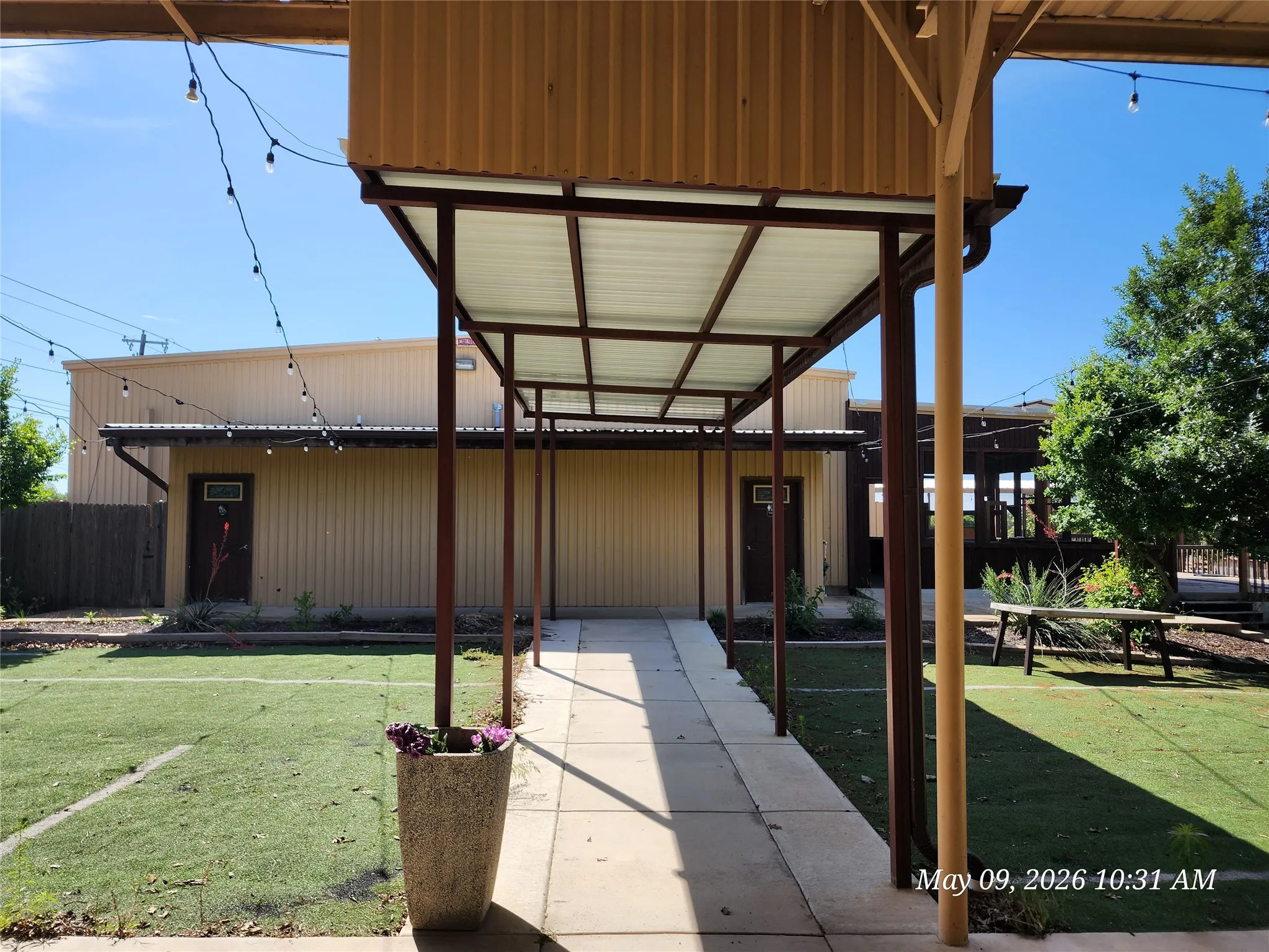 Business For Sale in Johnson County , 125 N Highway 171 Highway, Godley, Texas 76044, 0, 0, Garage spaces, 0 Sqft, built in 2023, mls#21267614, Real Estate Agent in Godley, Homes For Sale in Johnson county, Homes For Sale in Godley, Realtor in Godley Texas, Real Estate Brokerage Independent Realty Texas, Luminita Cordes Realtor