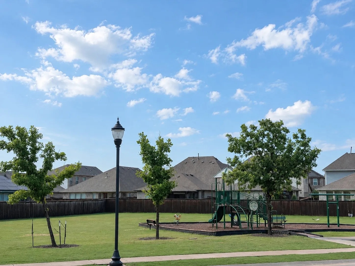 Single Family Residence For Rent in Collin County , 985 Sprangletop Street, Allen, Texas 75013, 4 Bedrooms, 3 Bathrooms, 2 Garage spaces, 2,980 Sqft, built in 2020, Price $3,500, mls#21282011, Real Estate Agent in Allen, Homes For Rent in Collin county, Homes For Rent in Allen, Realtor in Allen Texas, Real Estate Brokerage Independent Realty Texas, Luminita Cordes Realtor