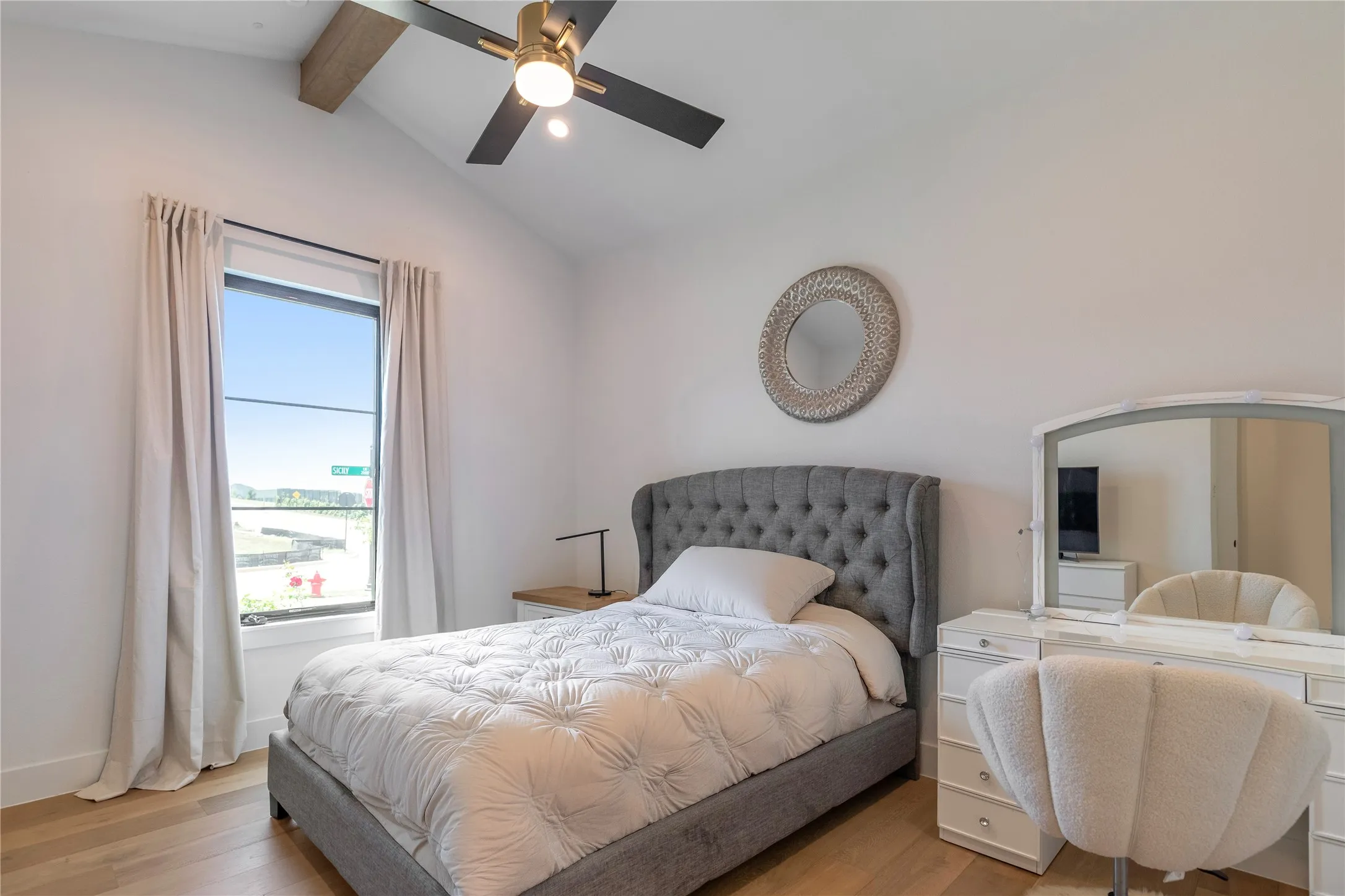 Single Family Residence For Sale in Tarrant County , 2043 Sicily Lane, Haslet, Texas 76052, 5 Bedroom, 6 Bathroom, 3 Garage spaces, 4,497 Sqft, built in 2022, mls#21279404, Real Estate Agent in Haslet, Homes For Sale in Tarrant county, Homes For Sale in Haslet, Realtor in Haslet Texas, Real Estate Brokerage Independent Realty Texas, Luminita Cordes Realtor