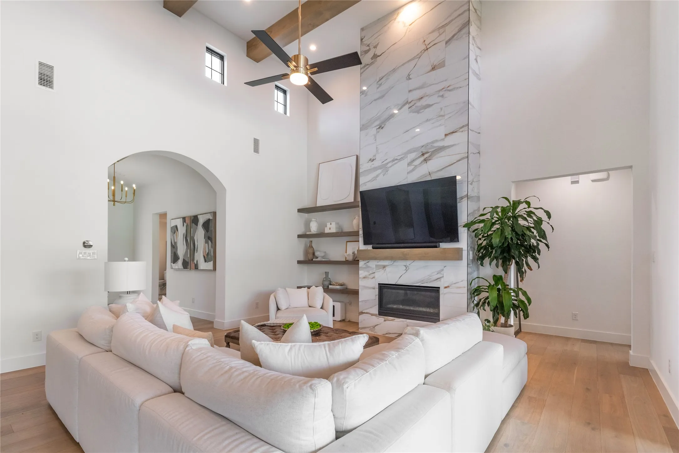 Single Family Residence For Sale in Tarrant County , 2043 Sicily Lane, Haslet, Texas 76052, 5 Bedroom, 6 Bathroom, 3 Garage spaces, 4,497 Sqft, built in 2022, mls#21279404, Real Estate Agent in Haslet, Homes For Sale in Tarrant county, Homes For Sale in Haslet, Realtor in Haslet Texas, Real Estate Brokerage Independent Realty Texas, Luminita Cordes Realtor