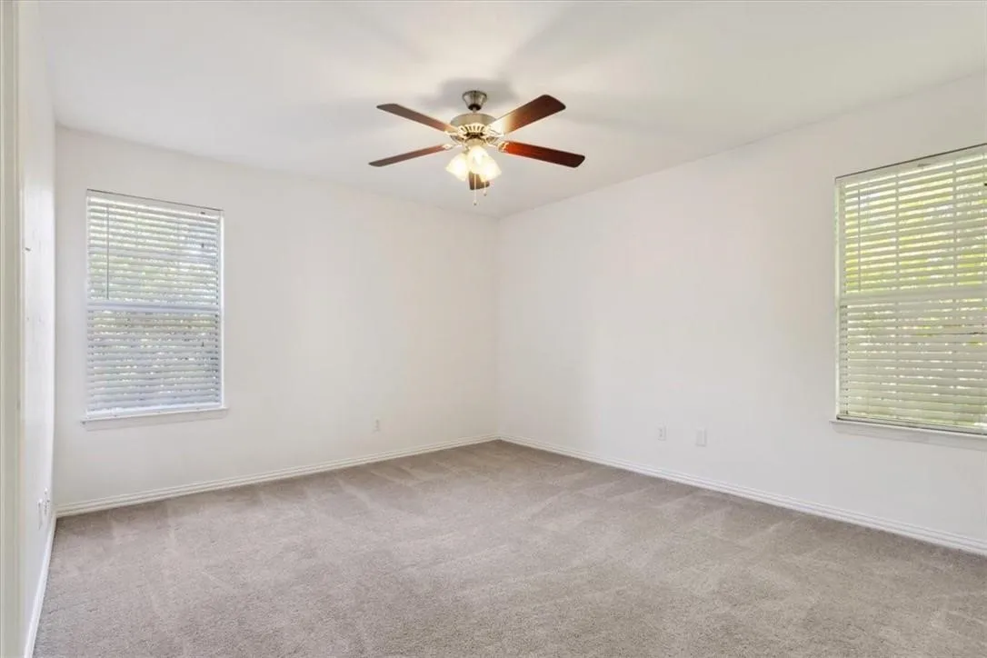 Condominium For Sale in Mc Lennan County , 2306 Melissa Drive, Waco, Texas 76708, 2 Bedroom, 1 Bathroom, Garage spaces, 1,239 Sqft, built in 1982, mls#21278986, Real Estate Agent in Waco, Homes For Sale in Mc Lennan county, Homes For Sale in Waco, Realtor in Waco Texas, Real Estate Brokerage Independent Realty Texas, Luminita Cordes Realtor